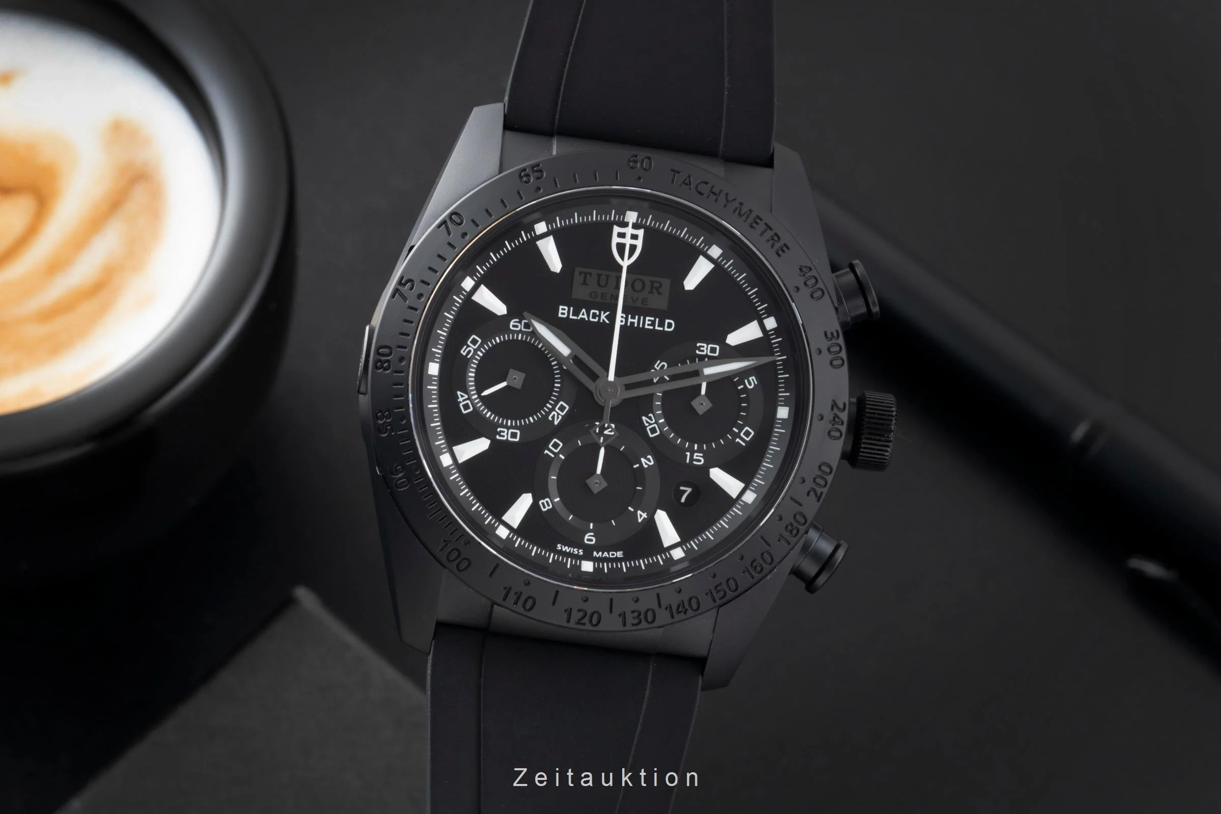 Tudor Black Shield chronograph ceramic / steel automatic men's watch 42000CN  [2600625] - Image 2