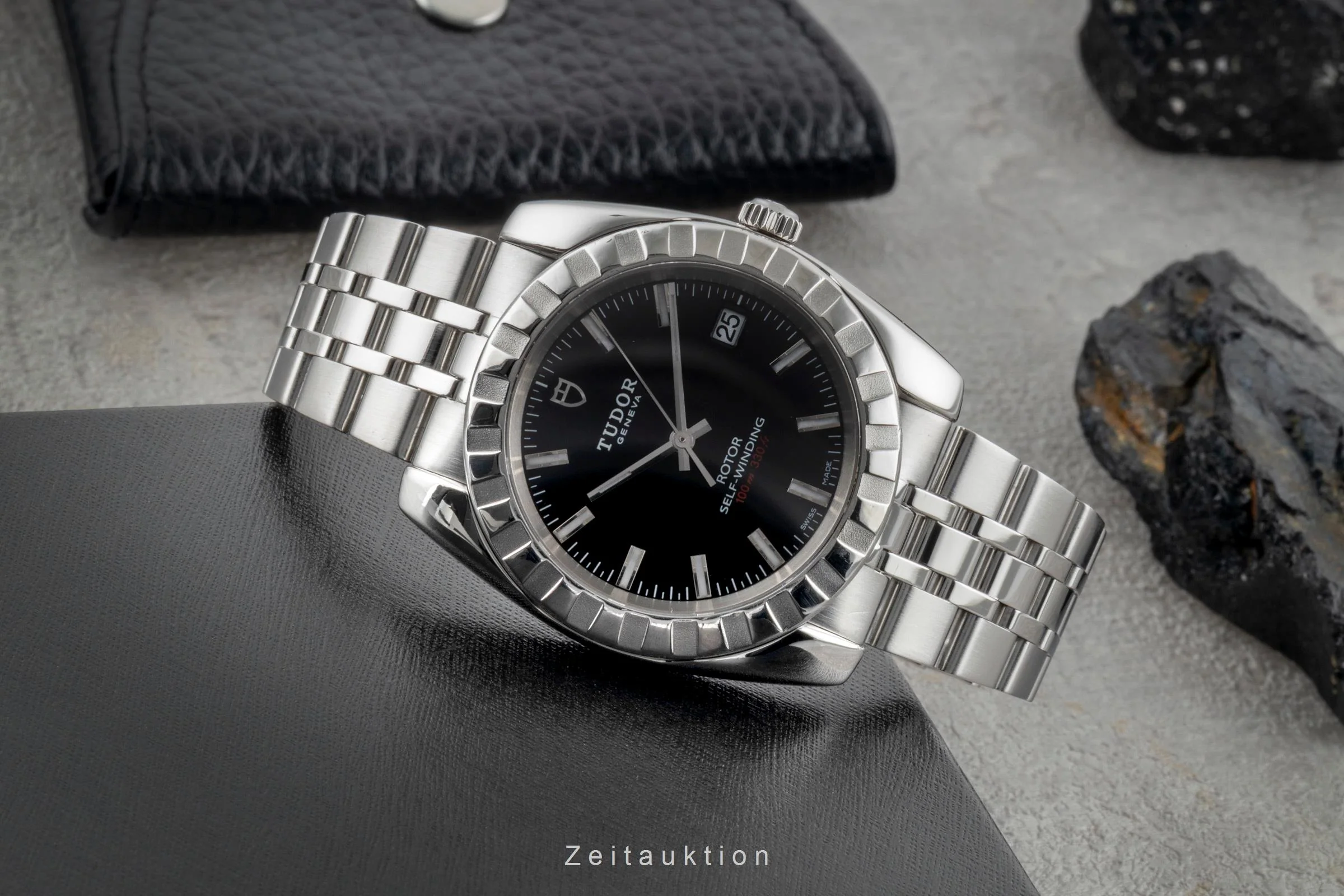 Tudor Classic Date steel automatic men's watch 21010  [2600791] - Image 3