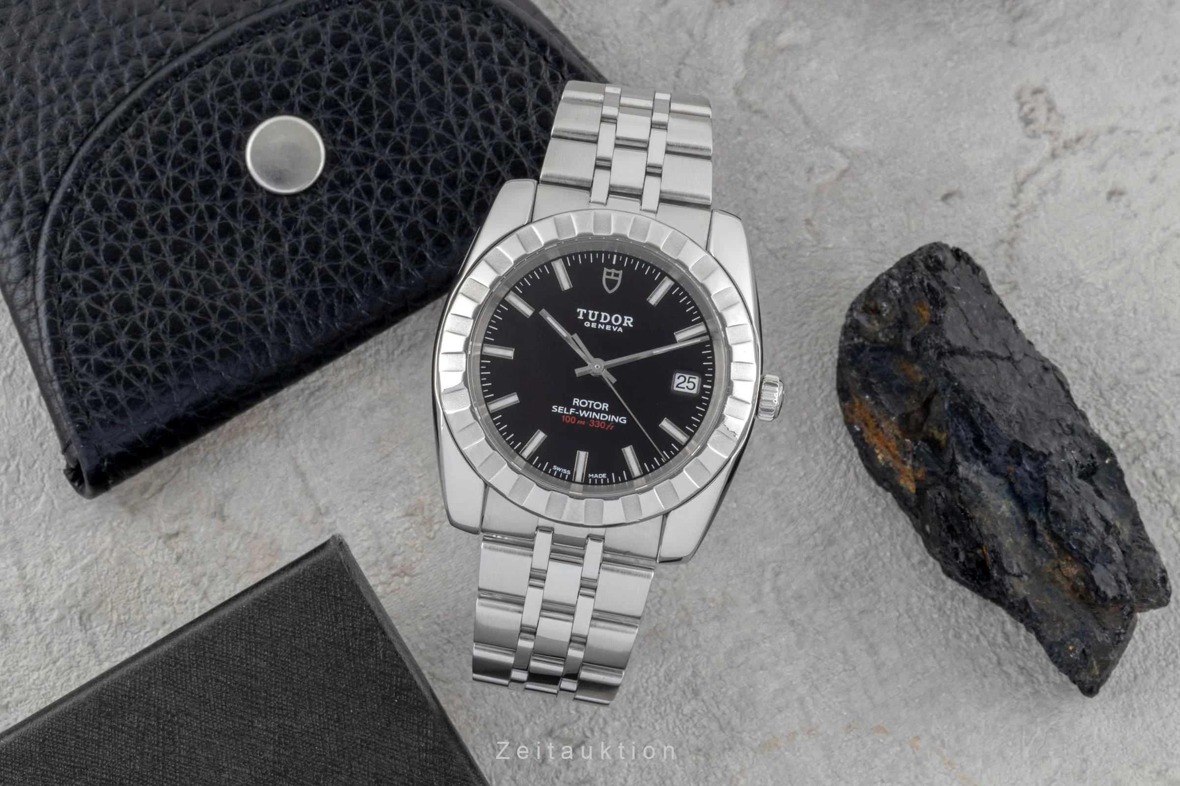 Tudor Classic Date steel automatic men's watch 21010  [2600791] - Image 4