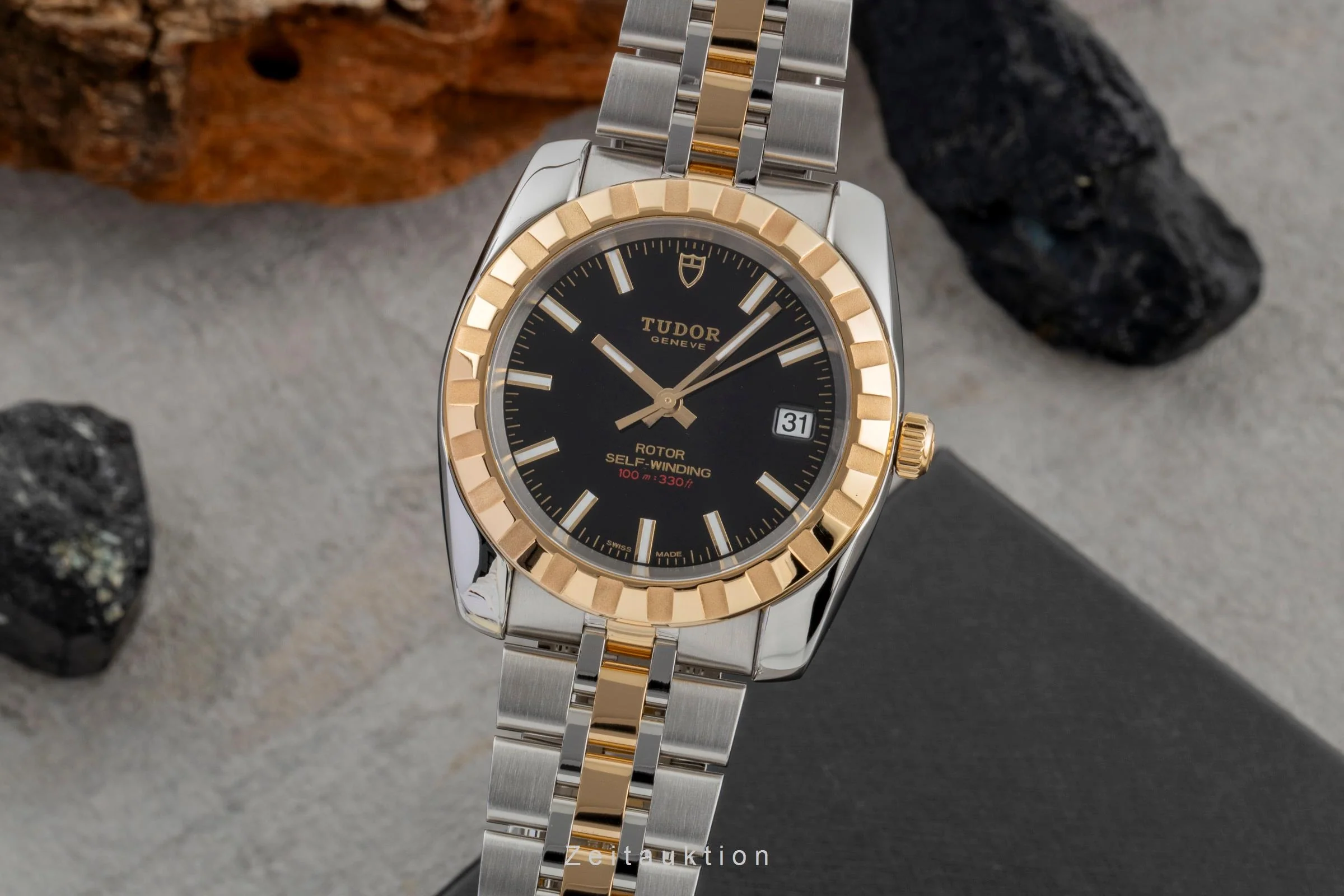 Tudor Classic Date steel / gold automatic men's watch 21013  [2600679] - Image 2