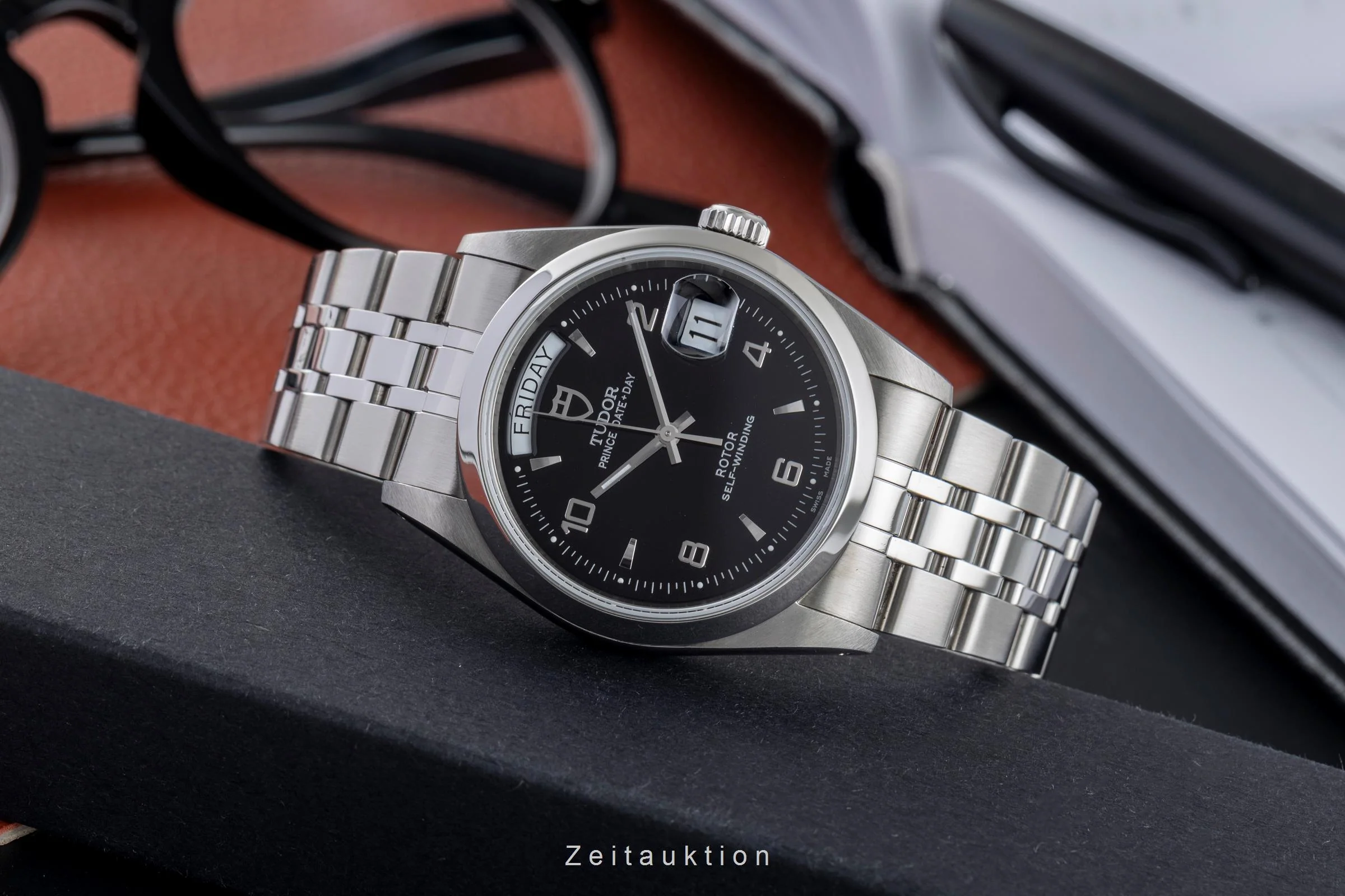 Tudor Date-Day steel automatic men's watch 76200  [2503820] - Image 3