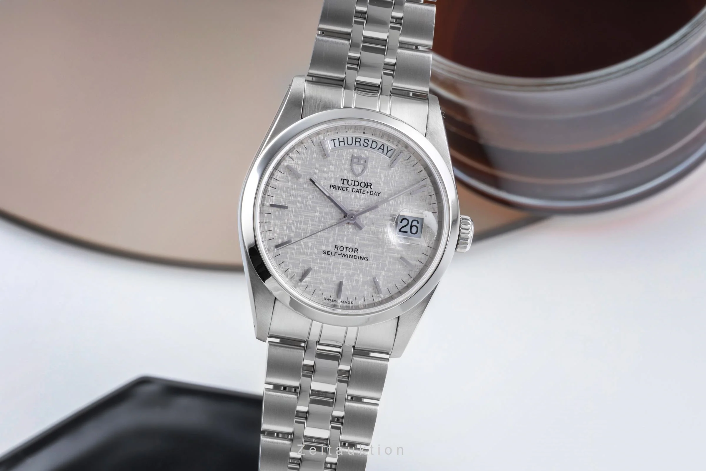 Tudor Date-Day steel automatic men's watch 76200  [2505936] - Image 2