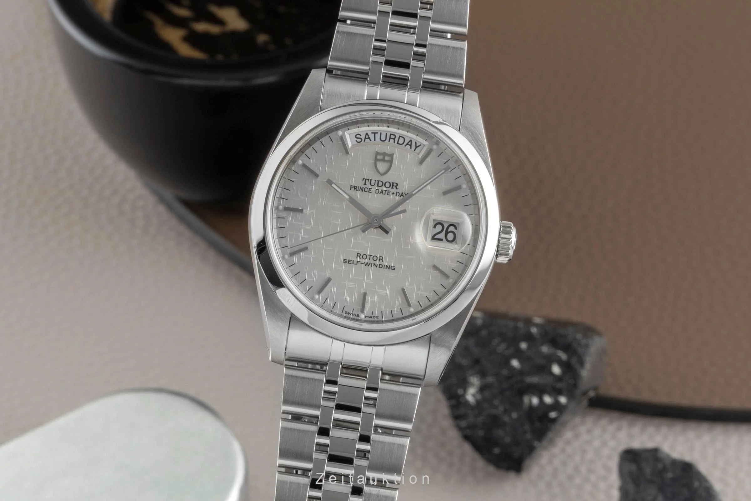 Tudor Date-Day steel automatic men's watch 76200  [2505937] - Image 2