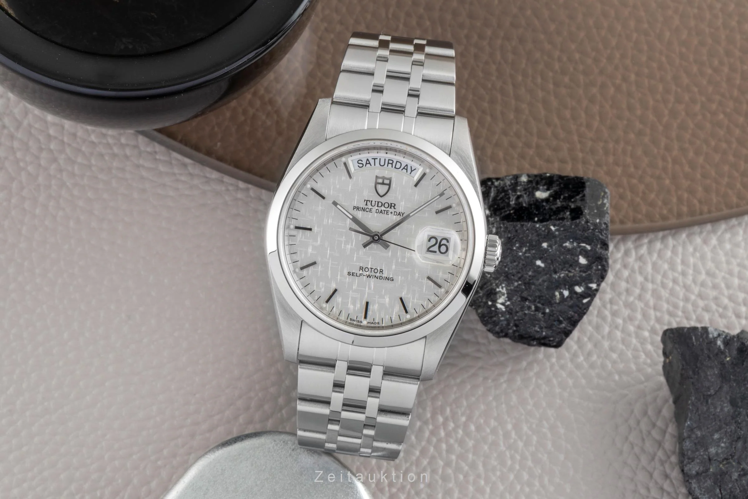 Tudor Date-Day steel automatic men's watch 76200  [2505937] - Image 4