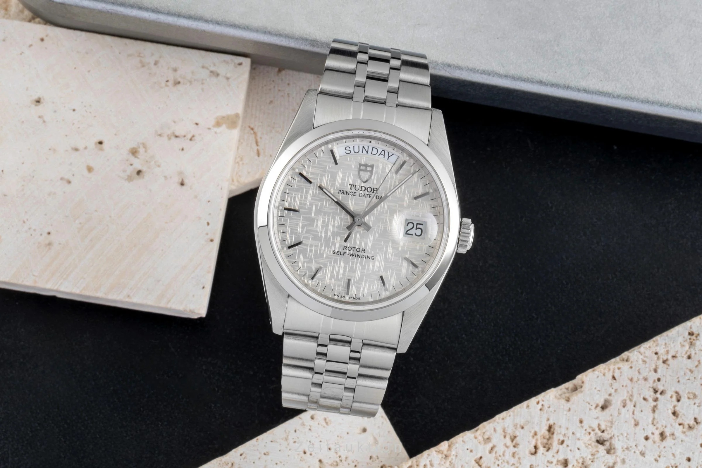 Tudor Date-Day steel automatic men's watch 76200  [2506121] - Image 4