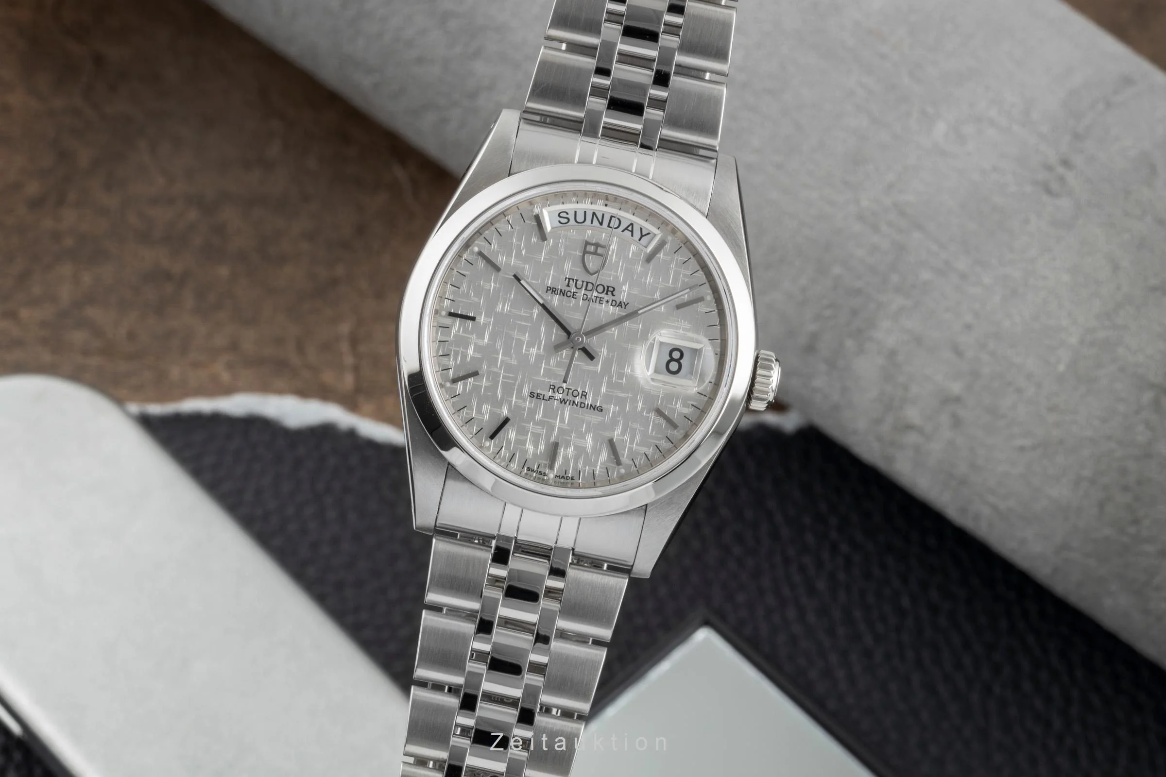 Tudor Date-Day steel automatic men's watch 76200  [2506722] - Image 2