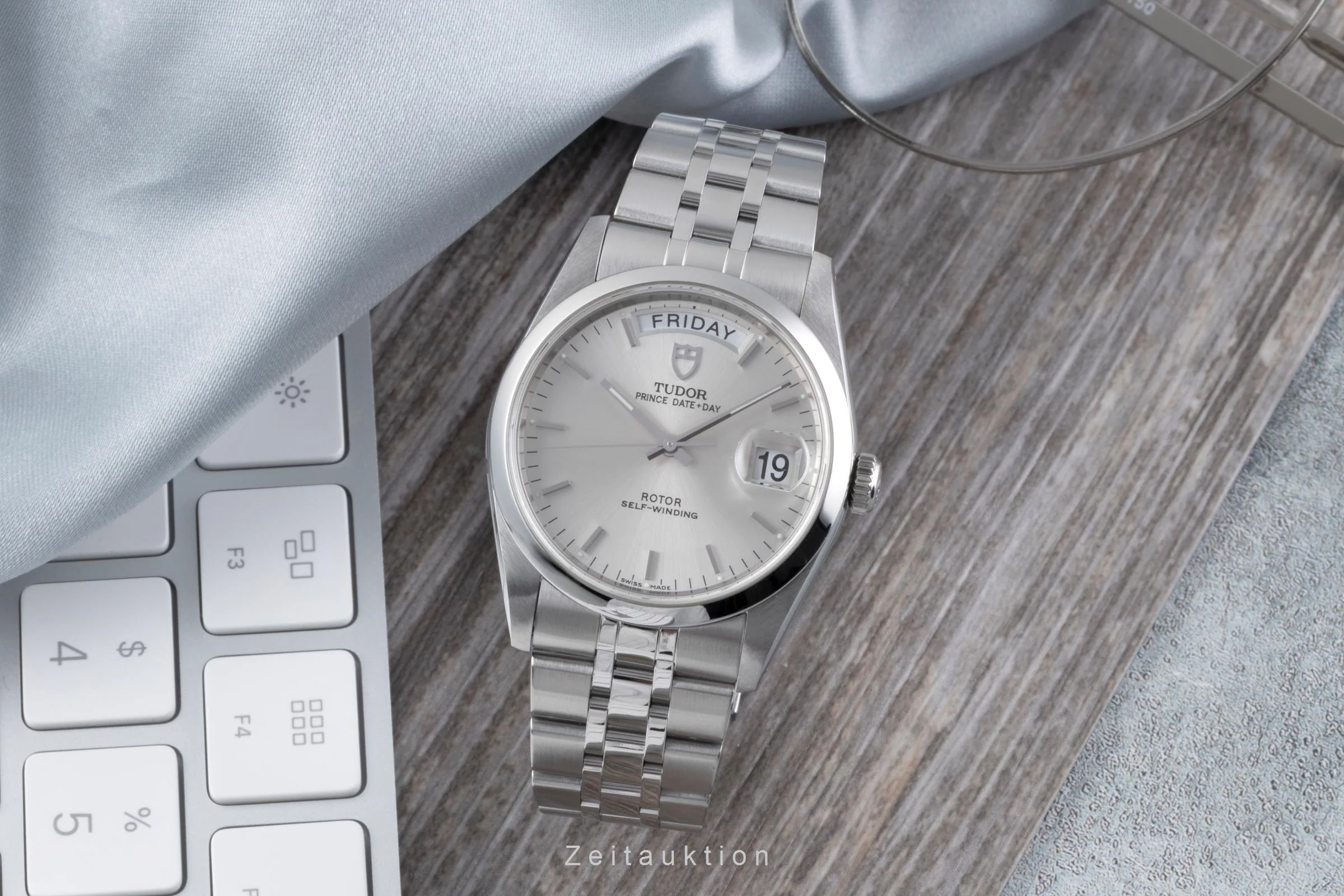 Tudor Date-Day steel automatic men's watch 76200  [2506978] - Image 4