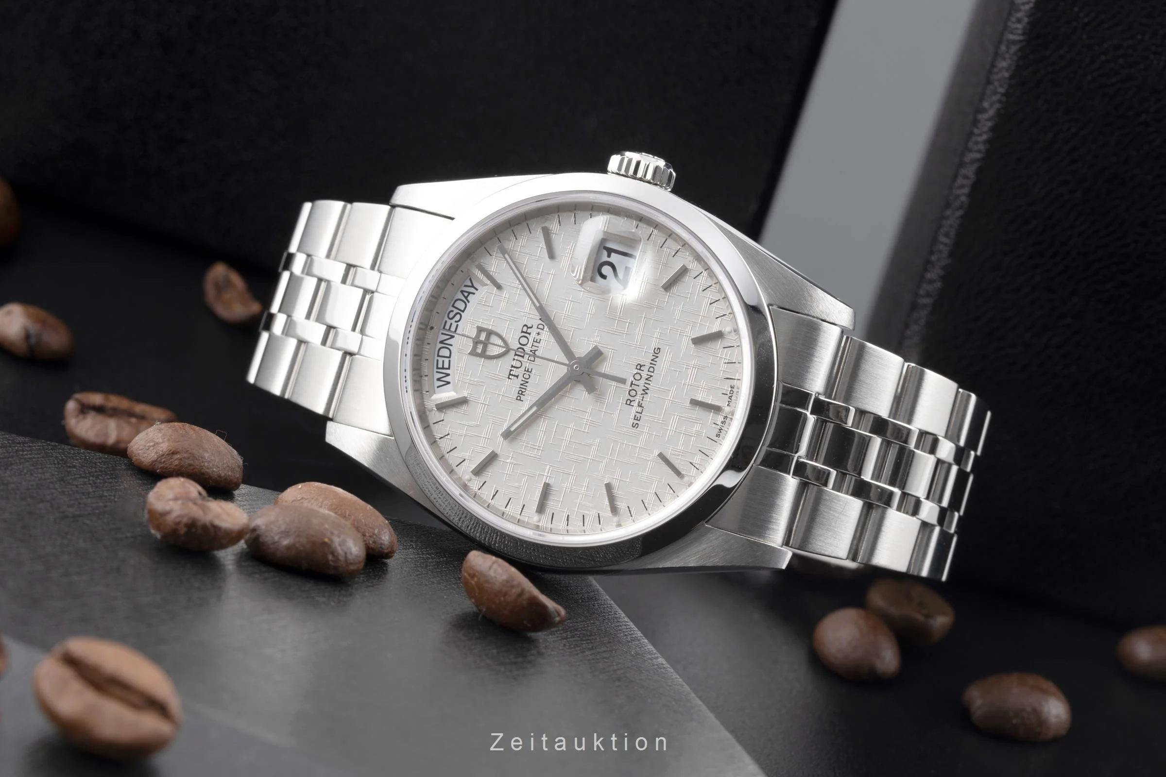 Tudor Date-Day steel automatic men's watch 76200  [2507120] - Image 3