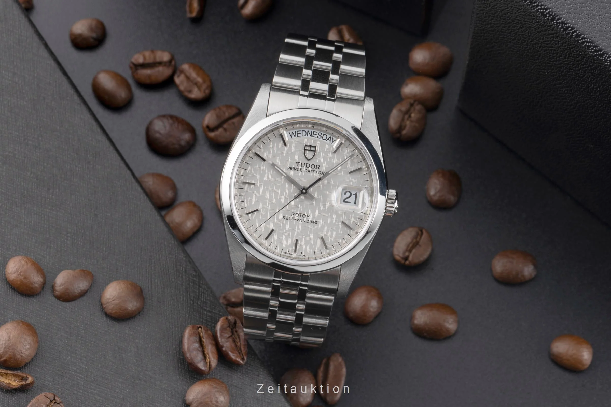 Tudor Date-Day steel automatic men's watch 76200  [2507120] - Image 4