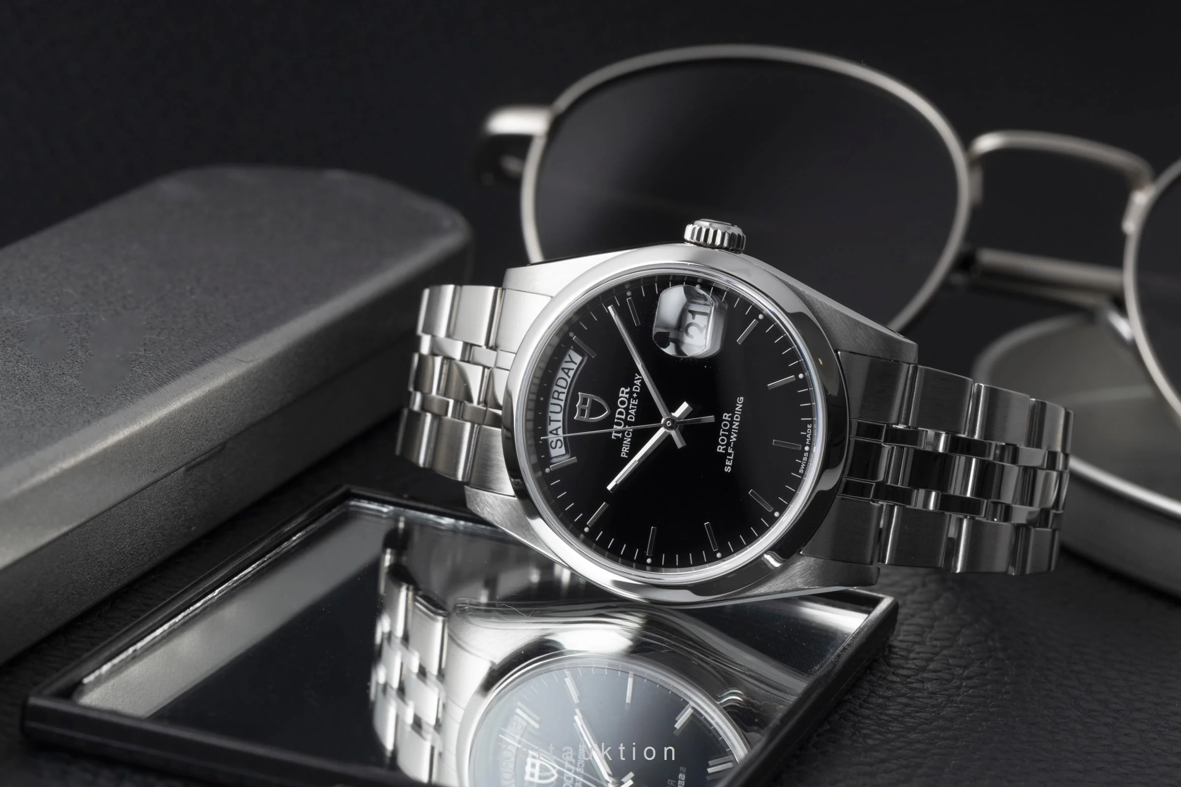 Tudor Date-Day steel automatic men's watch 76200  [2507122] - Image 3