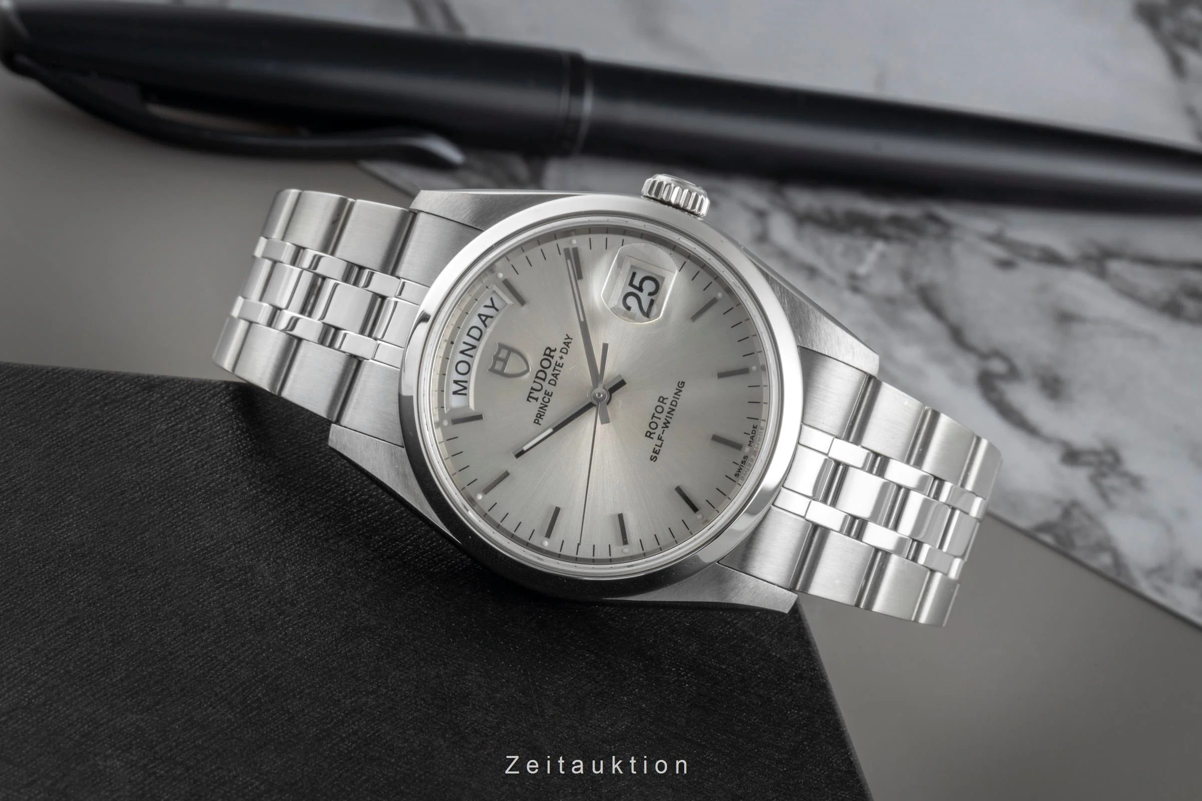 Tudor Date-Day steel automatic men's watch 76200  [2507292] - Image 3