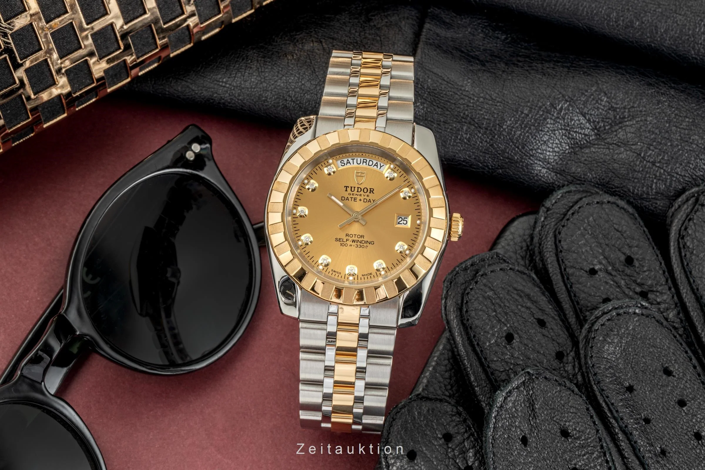Tudor Date-Day steel / gold automatic men's watch 23013  [2304974] - Image 3
