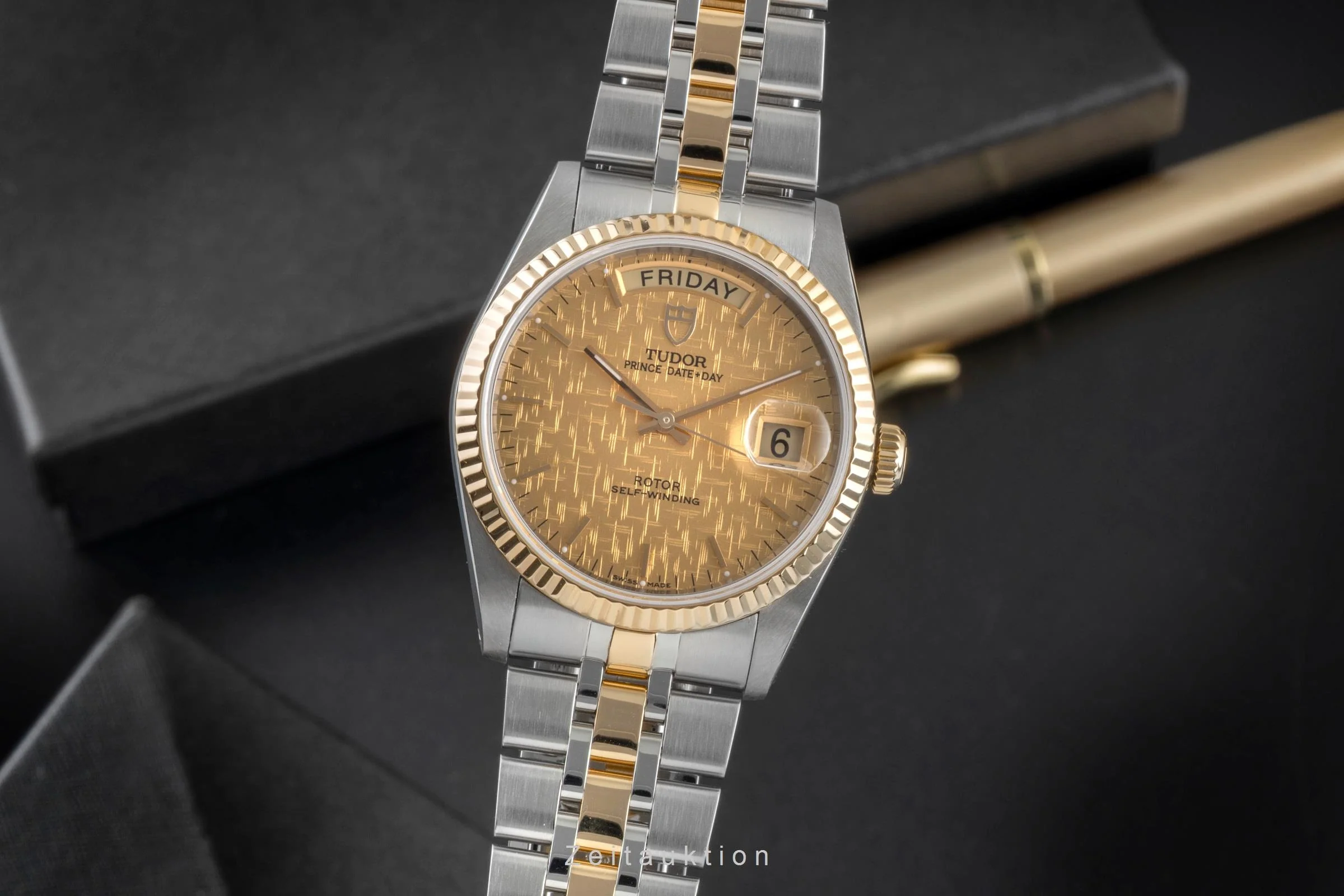 Tudor Date-Day steel / gold automatic men's watch 76213-0016  [2507156] - Image 2