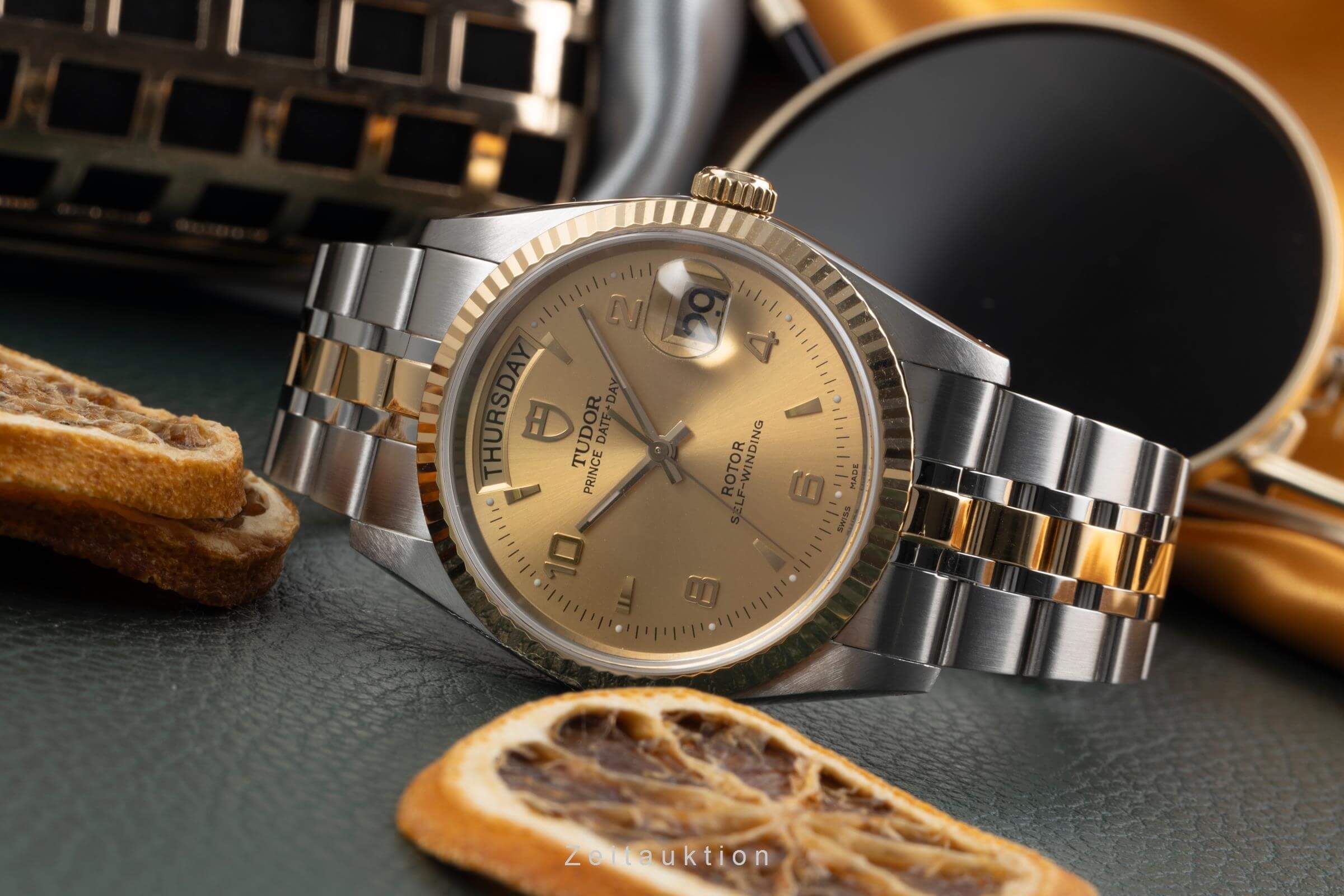 Tudor Date-Day steel / gold automatic men's watch 76213  [2404679] - Image 2