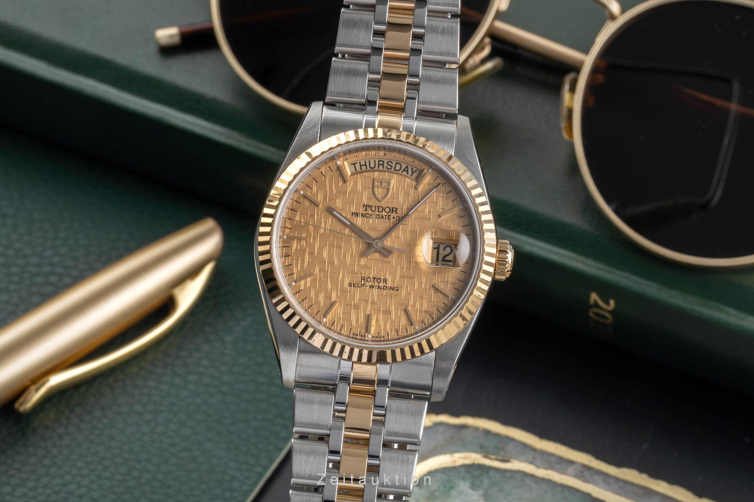 Tudor Date-Day steel / gold automatic men's watch 76213  [2501329] - Image 2