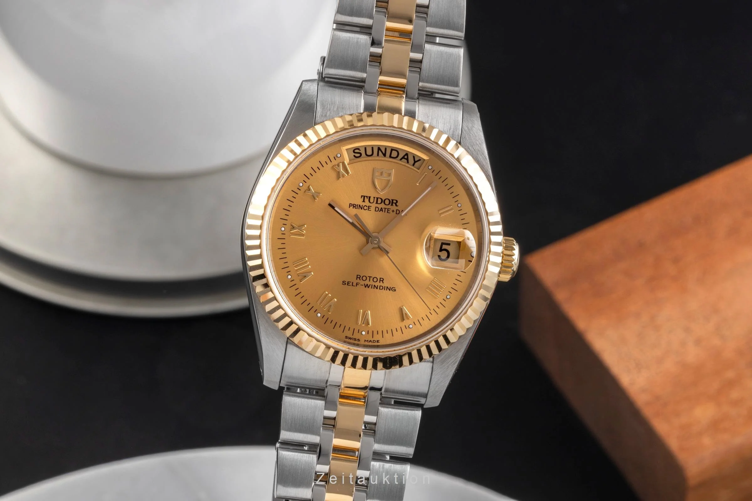 Tudor Date-Day steel / gold automatic men's watch 76213  [2503821] - Image 2