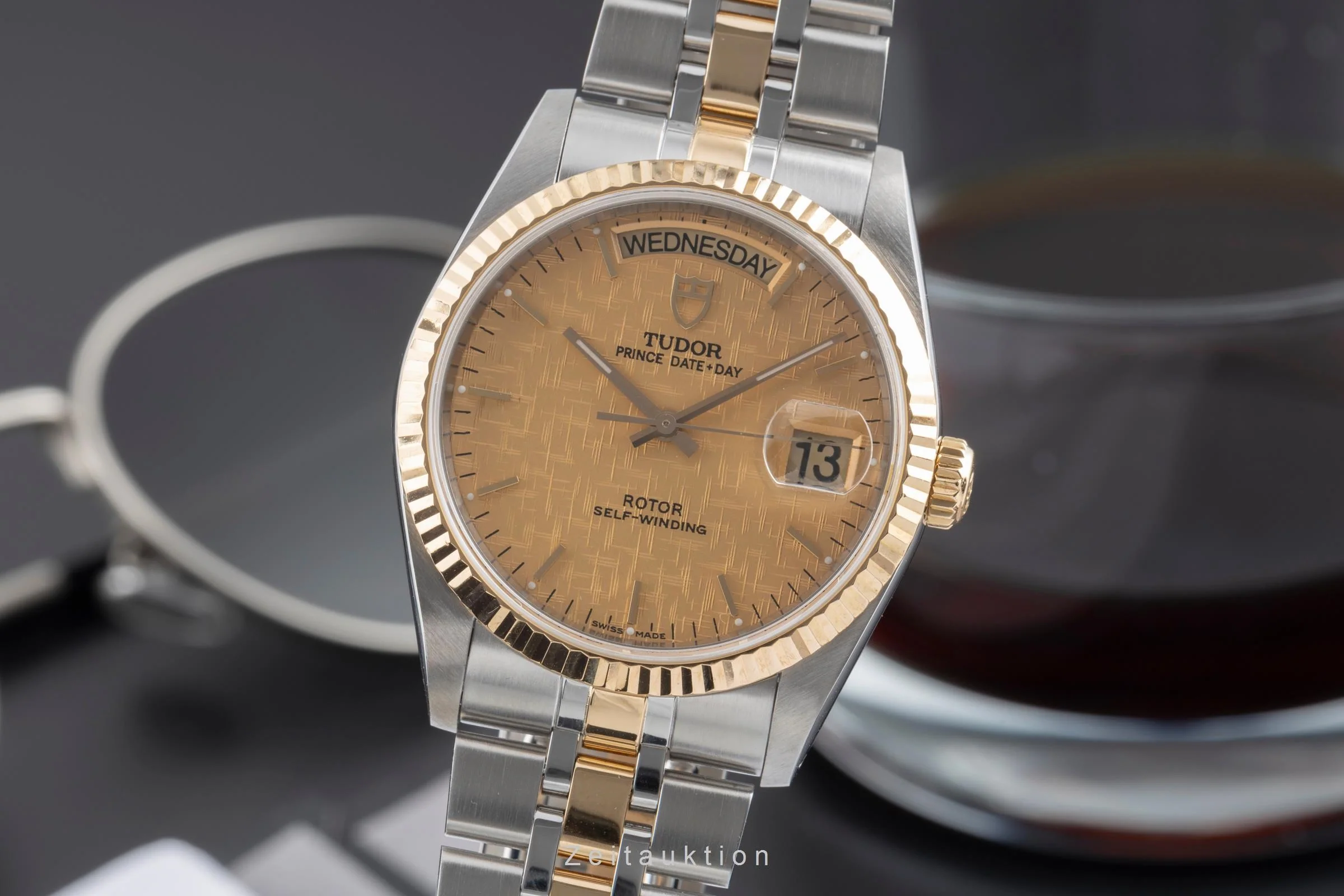 Tudor Date-Day steel / gold automatic men's watch 76213  [2503822] - Image 2