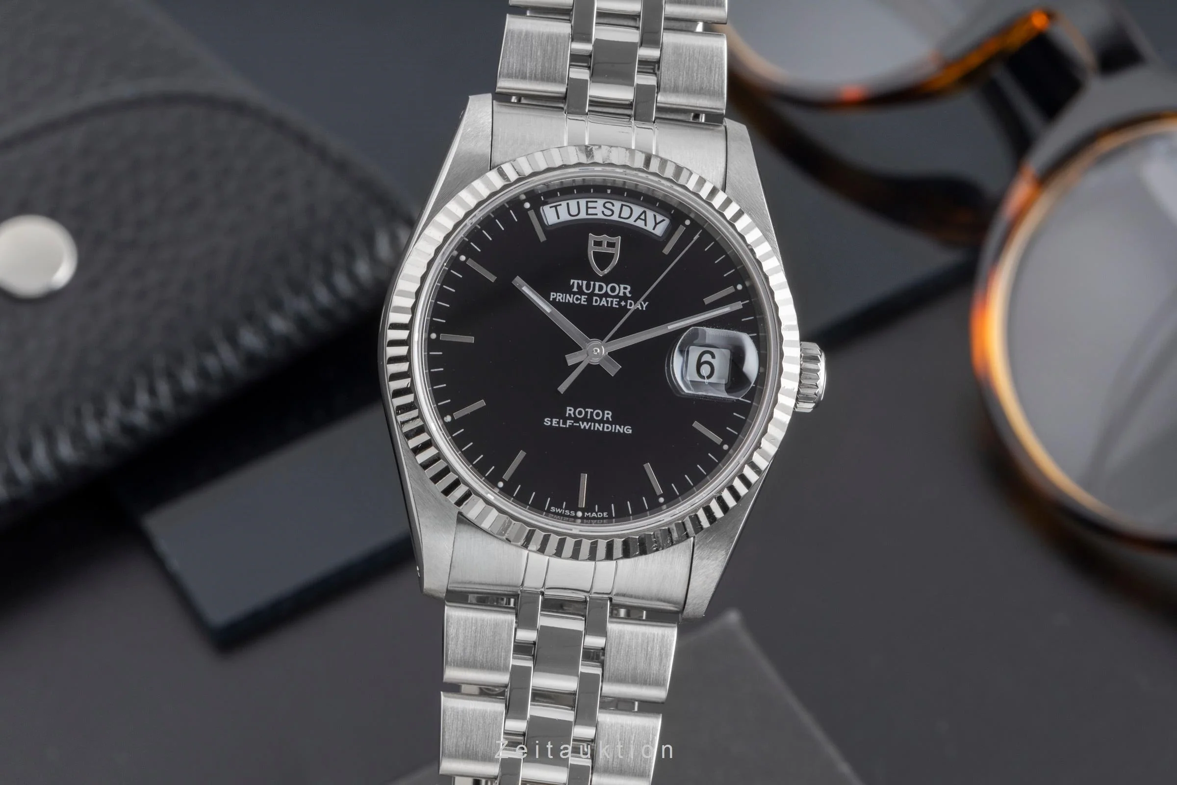 Tudor Date-Day steel / white gold automatic men's watch 76214  [2502397] - Image 2