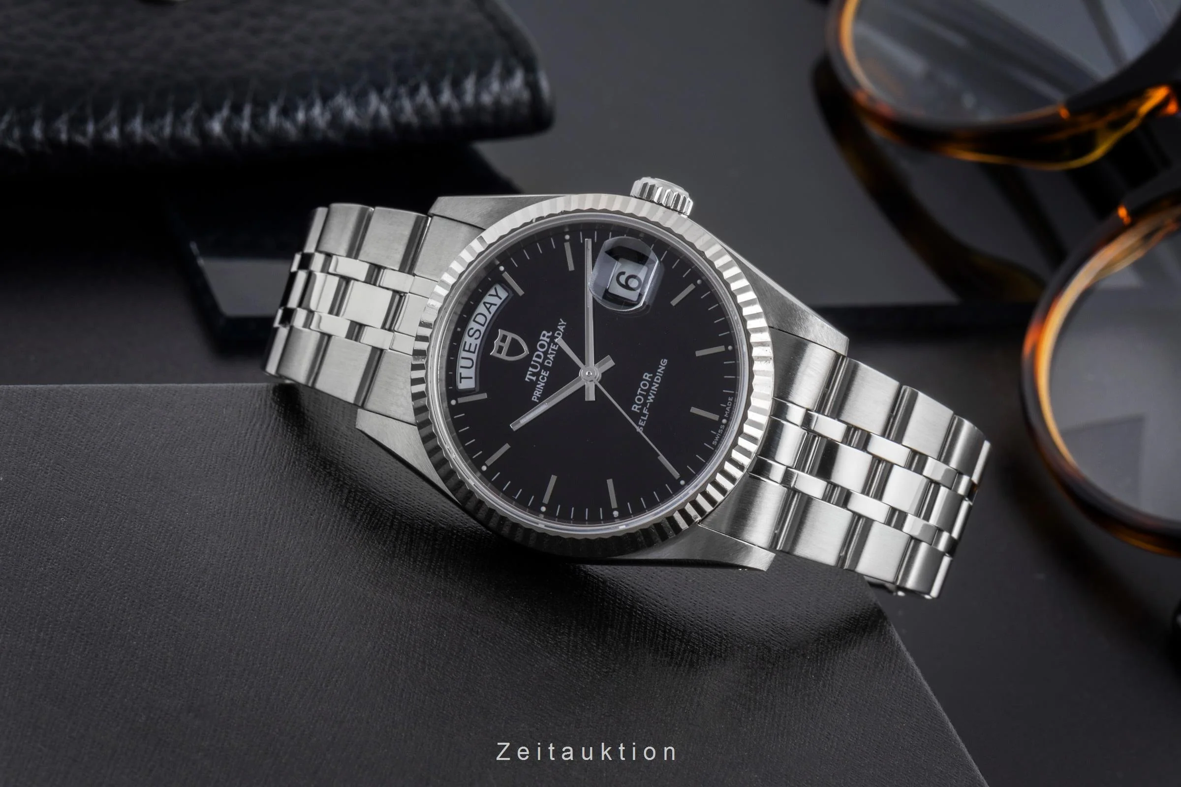 Tudor Date-Day steel / white gold automatic men's watch 76214  [2502397] - Image 3