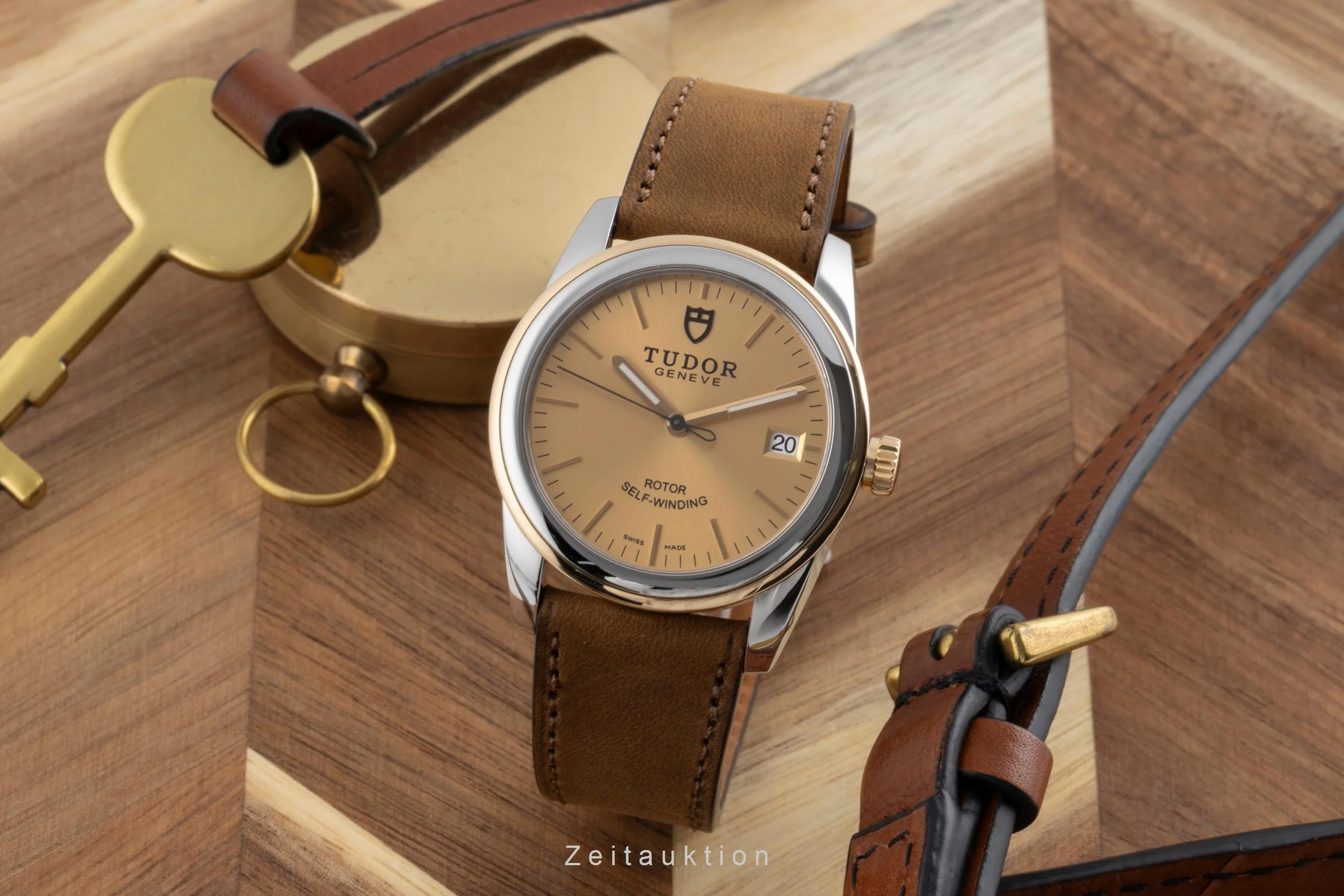 Tudor Glamour Date steel / gold automatic men's watch 55003  [2503495] - Image 4