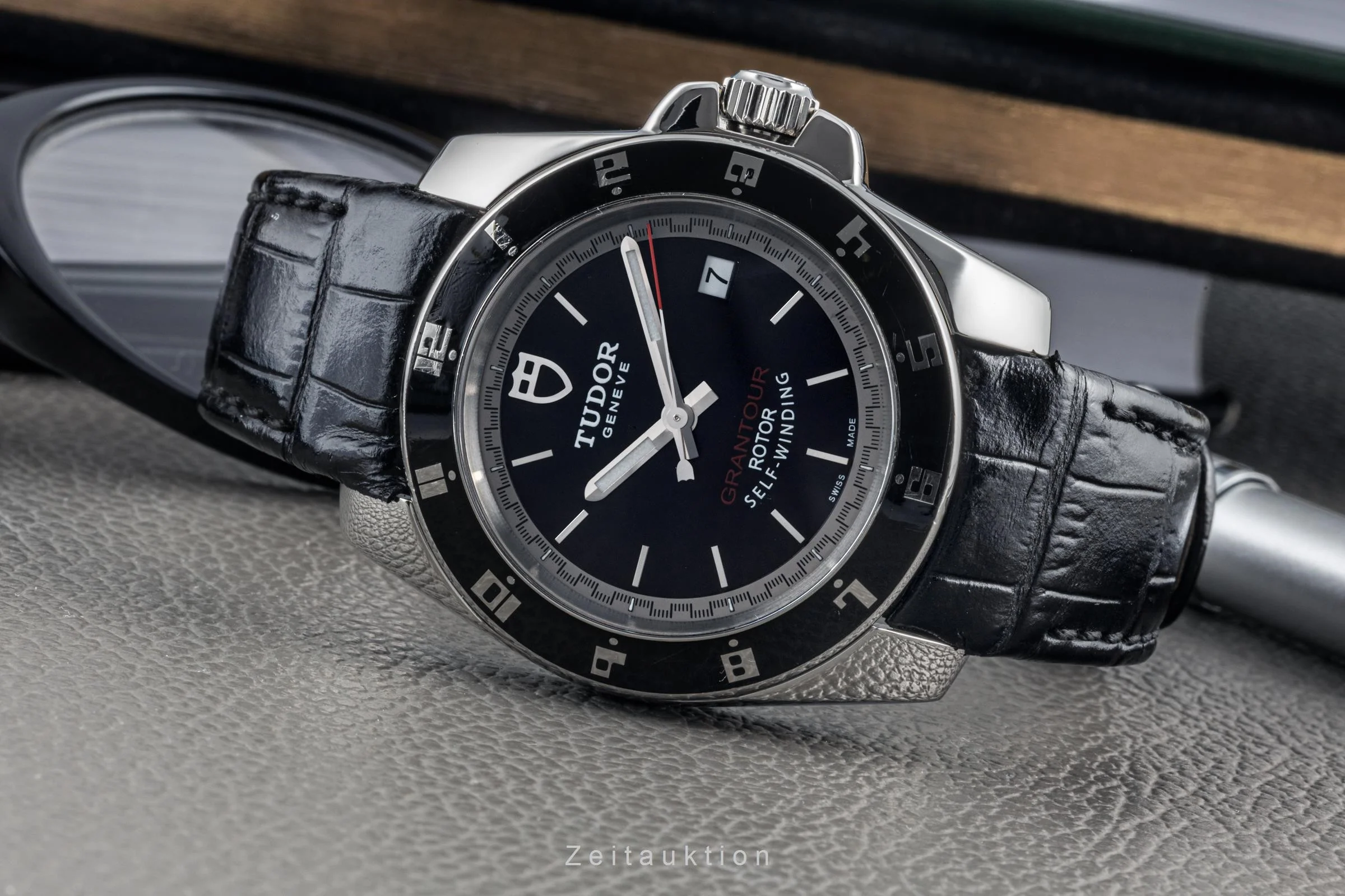 Tudor Grantour steel automatic men's watch 20050  [2305328] - Image 2