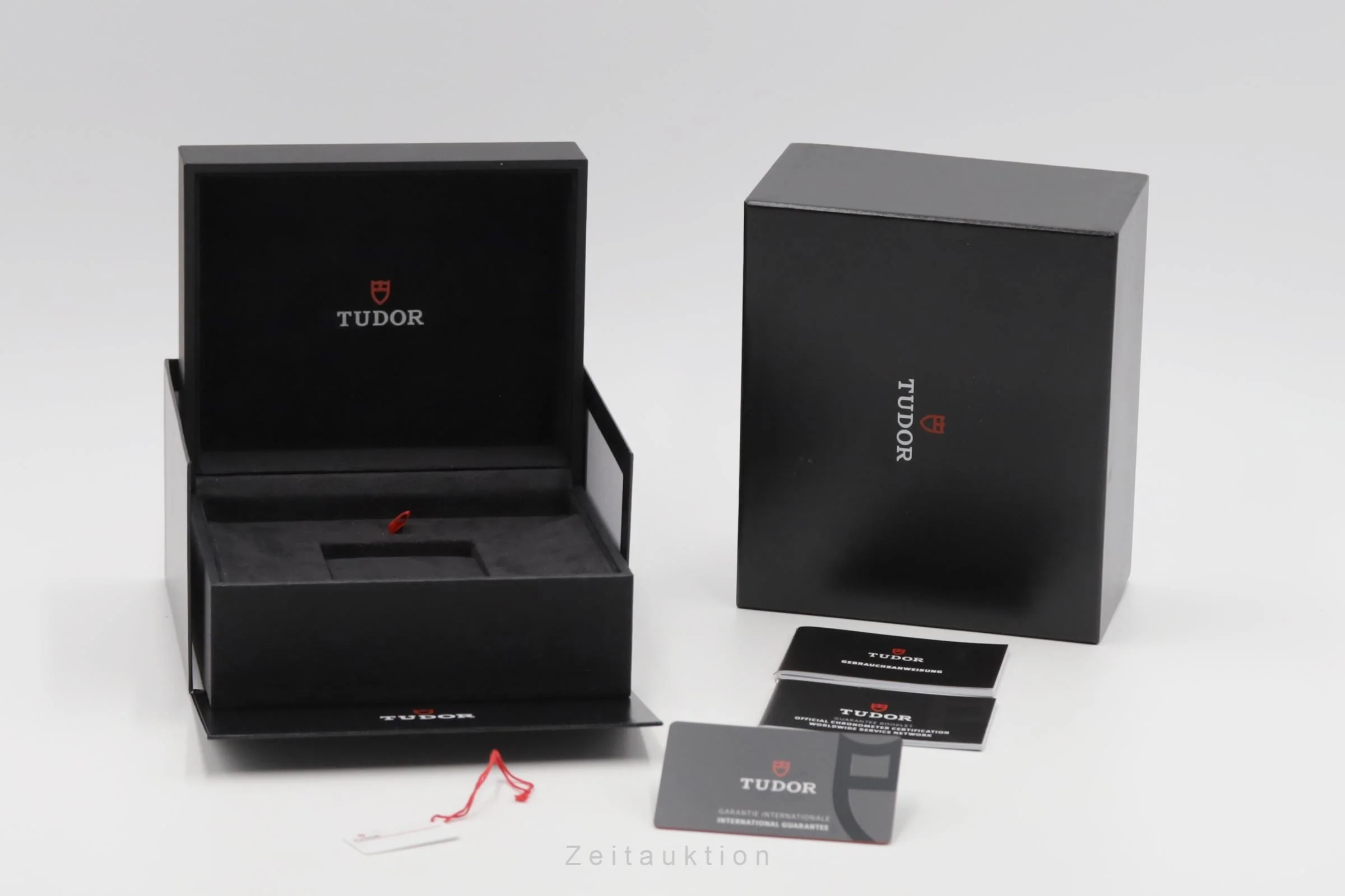 Tudor Heritage Black Bay steel automatic men's watch 79030B-0001 LP: 4150EUR  [2504571] - Image 9