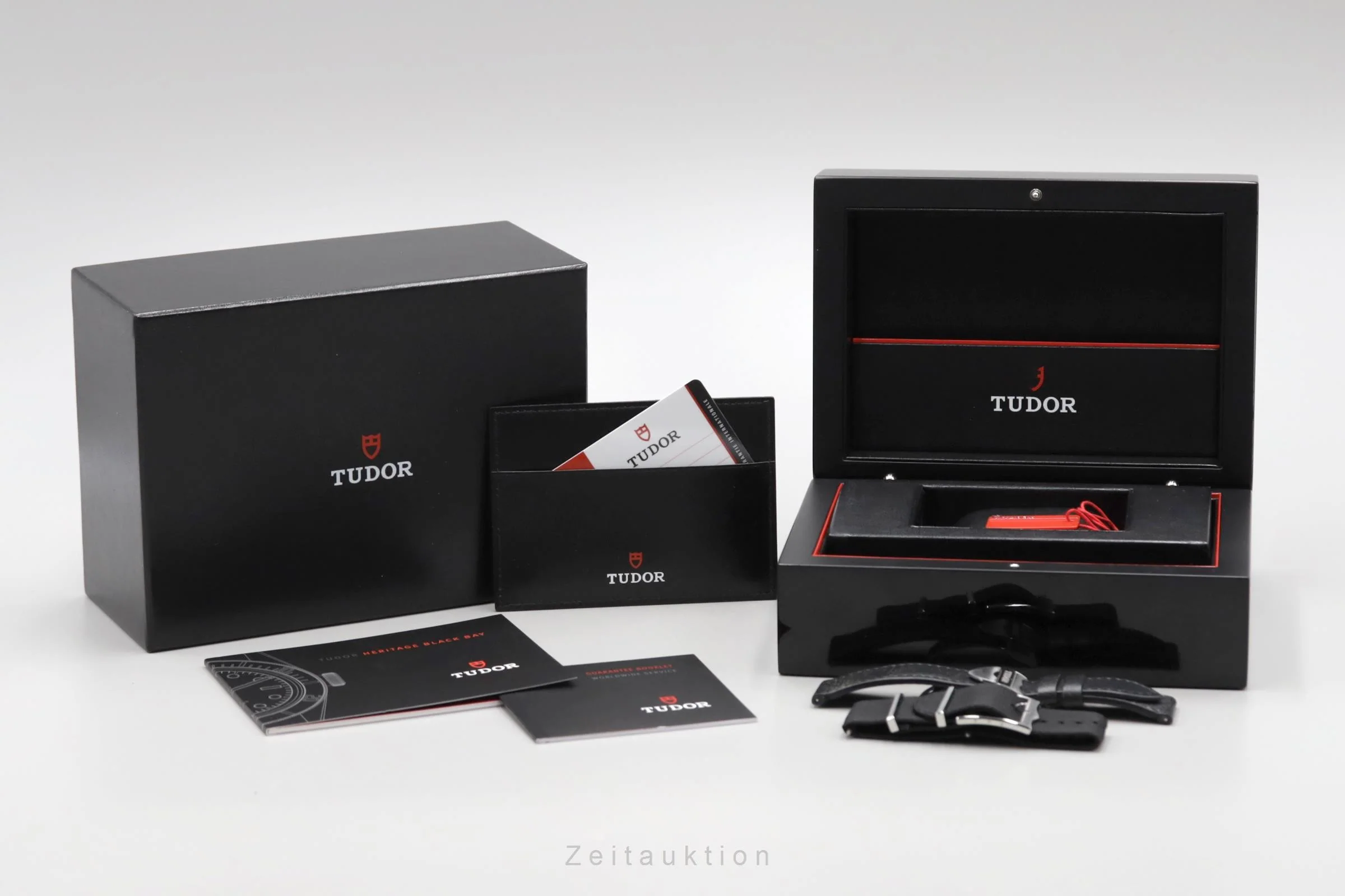 Tudor Heritage Black Bay steel automatic men's watch 79220N  [2203477] - Image 8