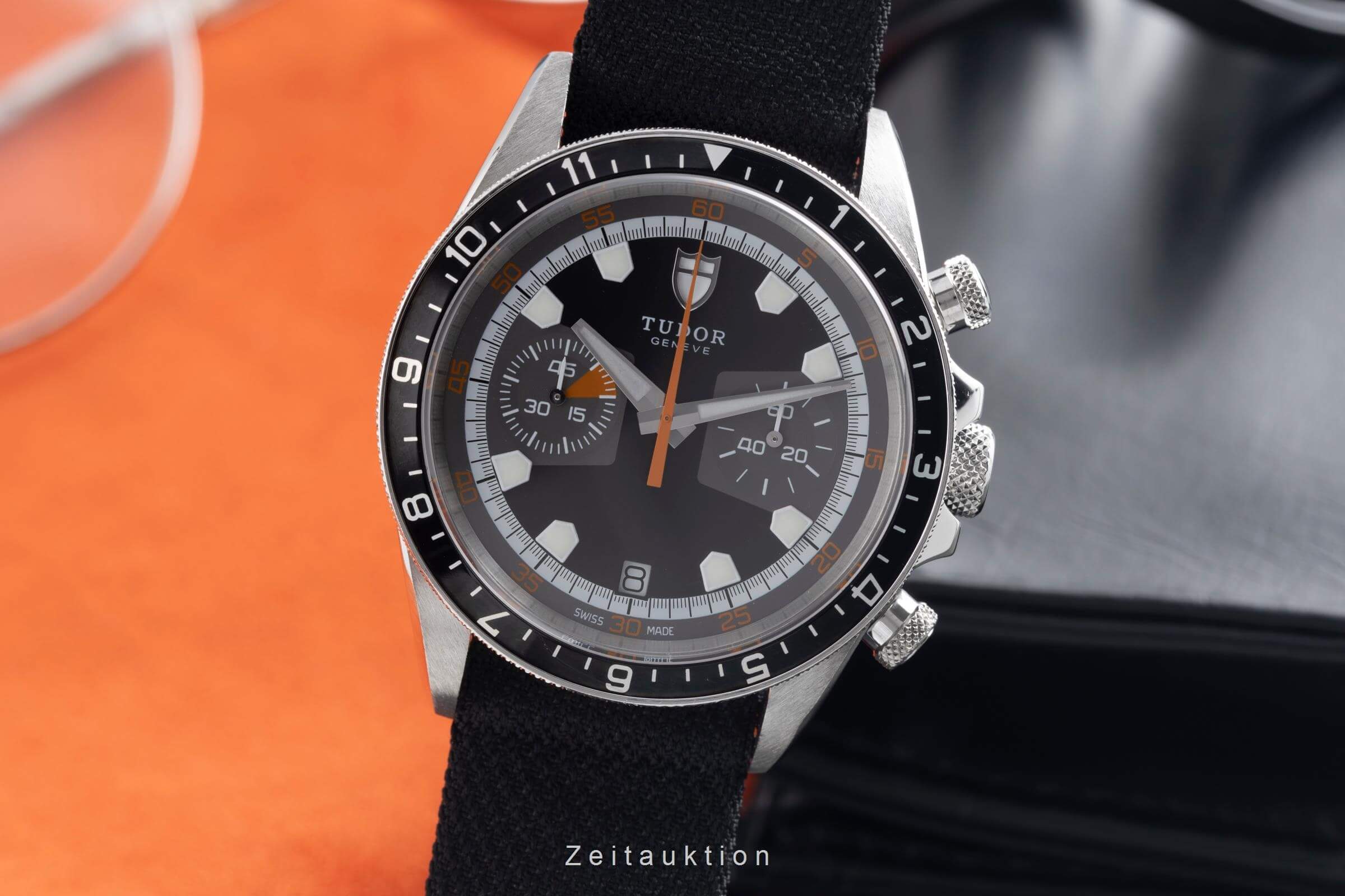 Tudor Heritage Chronograph  chronograph steel automatic men's watch 70330N  [2502090] - Image 2
