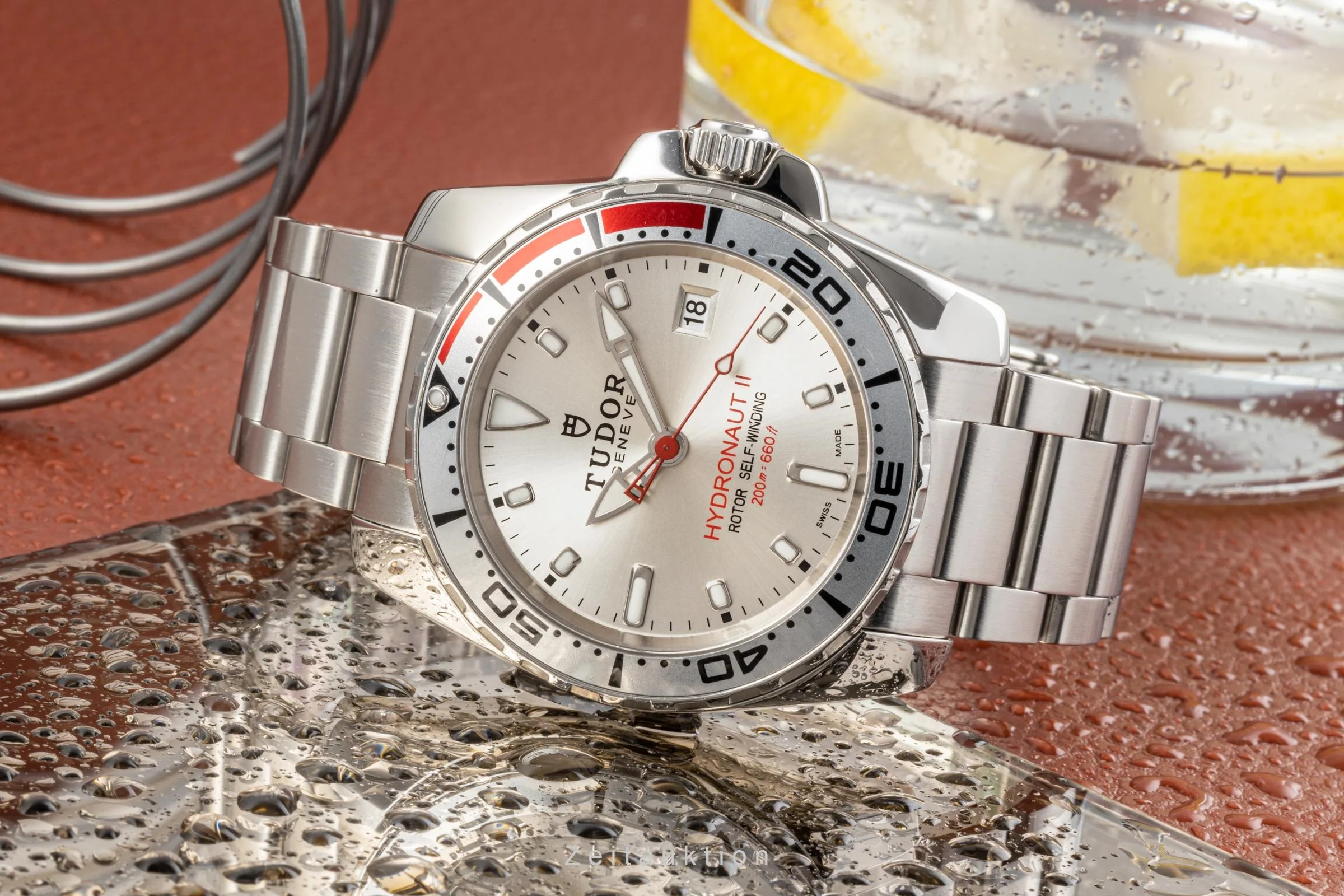 Tudor Hydronaut II steel automatic men's watch 20060 LP: 4360EUR  [2302293] - Image 2