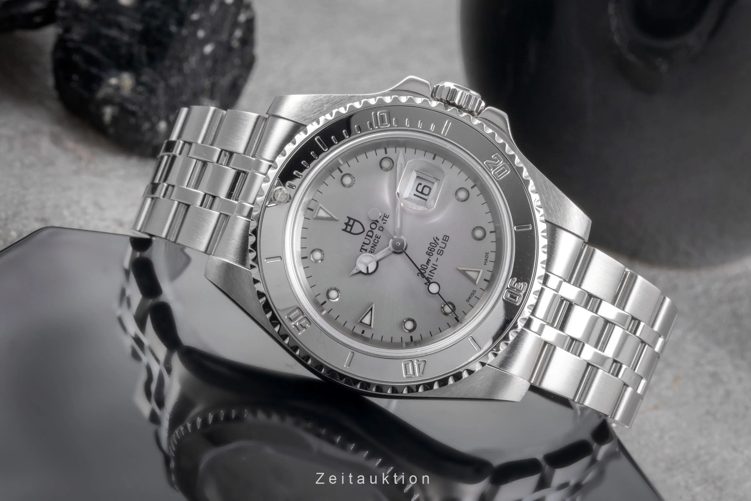Tudor Mini-Sub steel automatic men's watch 73190  [2505178] - Image 3