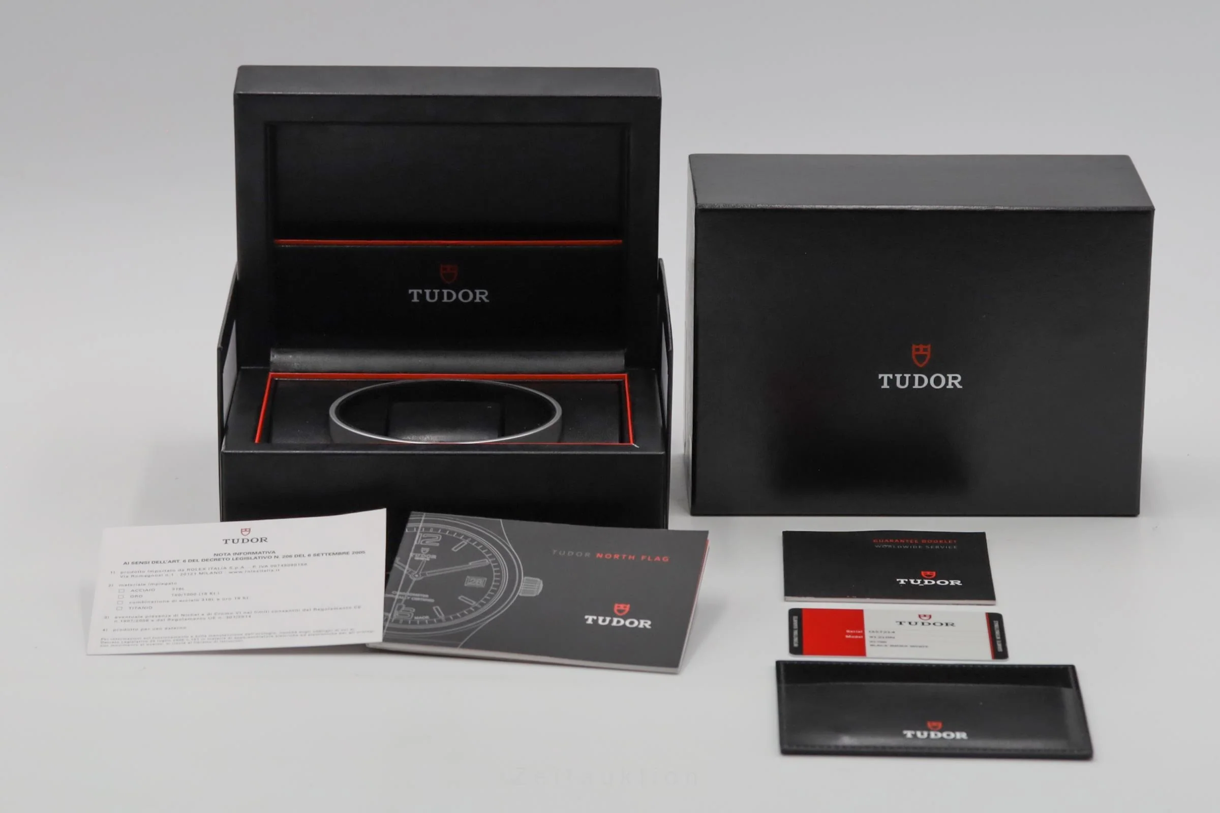 Tudor North Flag  steel automatic men's watch 91210N  [2507045] - Image 9