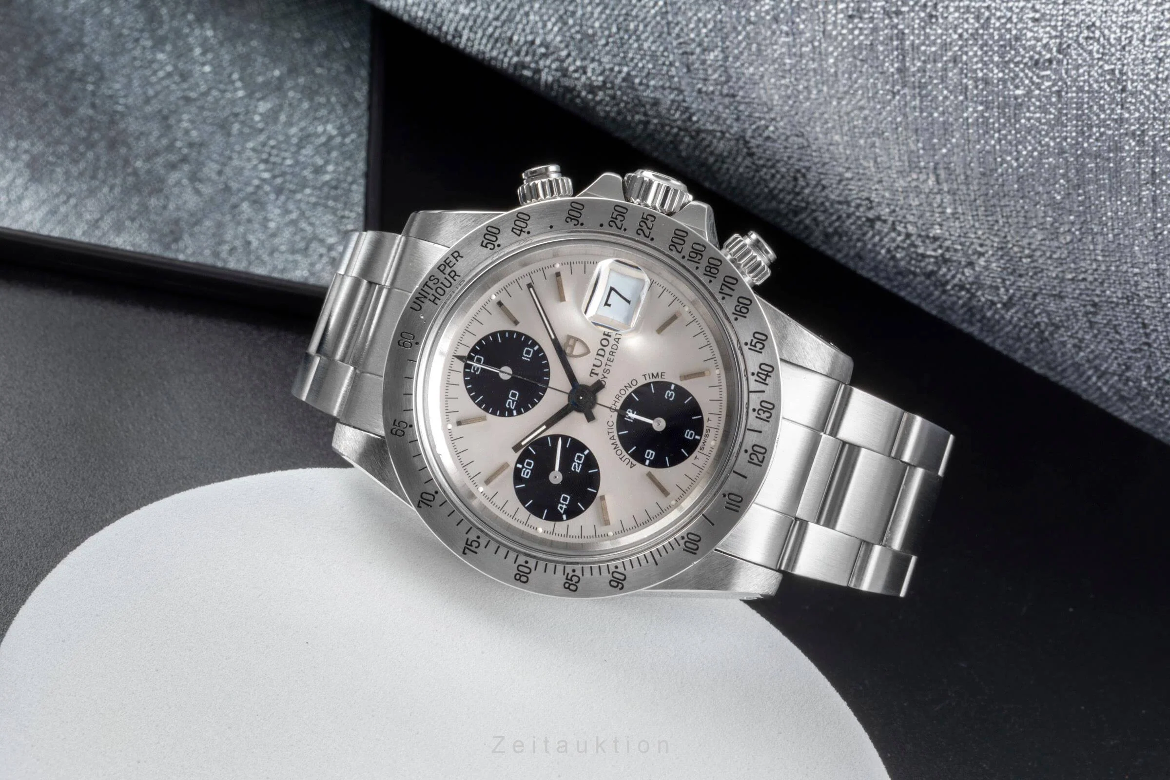 Tudor Oysterdate chronograph steel automatic men's watch 79180  [2501915] - Image 3