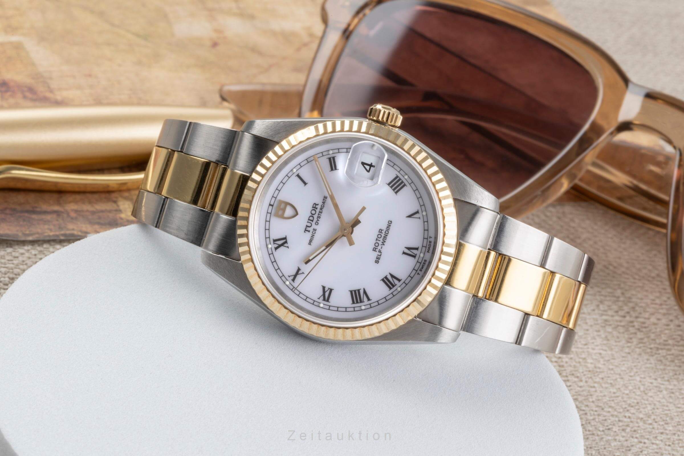 Tudor Oysterdate steel / gold automatic men's watch 74033  [2502393] - Image 2