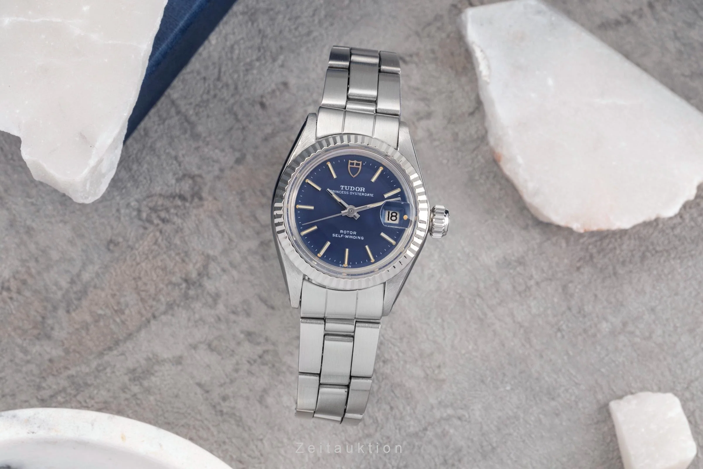 Tudor Oysterdate steel / white gold automatic women's watch 7637/4 Vintage  [2503259] - Image 4