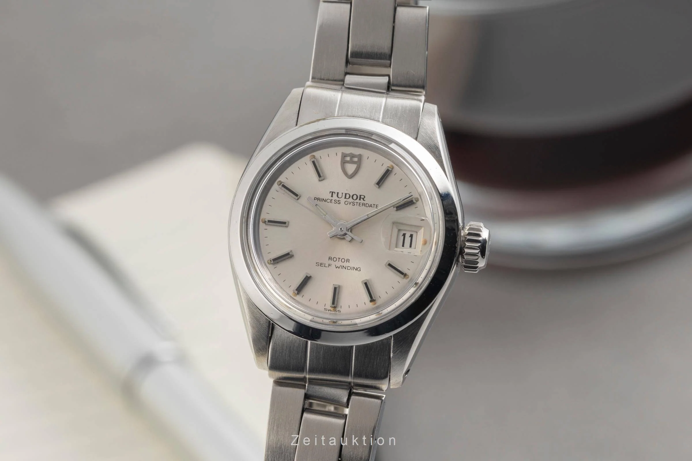 Tudor Princess Oysterdate steel automatic women's watch 92400  [2500981] - Image 2