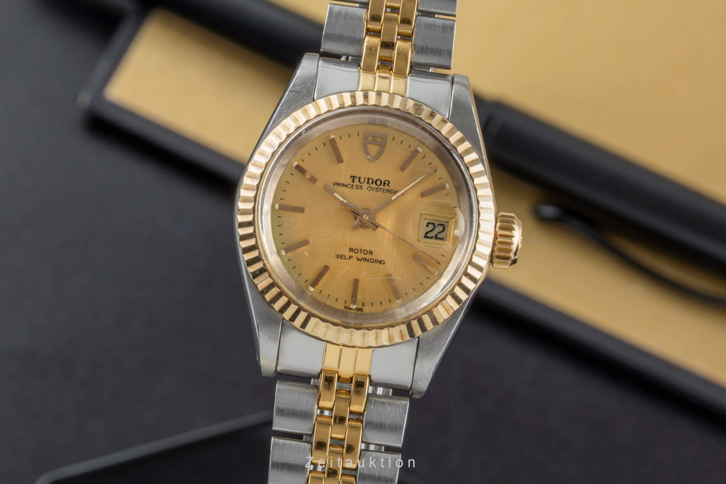Tudor Princess Oysterdate steel / gold automatic women's watch 92413 N  [2502306] - Image 2