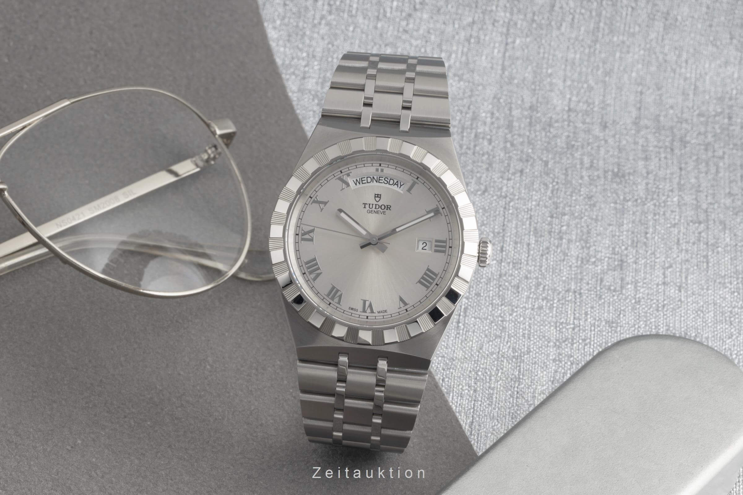 Tudor Royal steel automatic men's watch 28600  [2501696] - Image 4