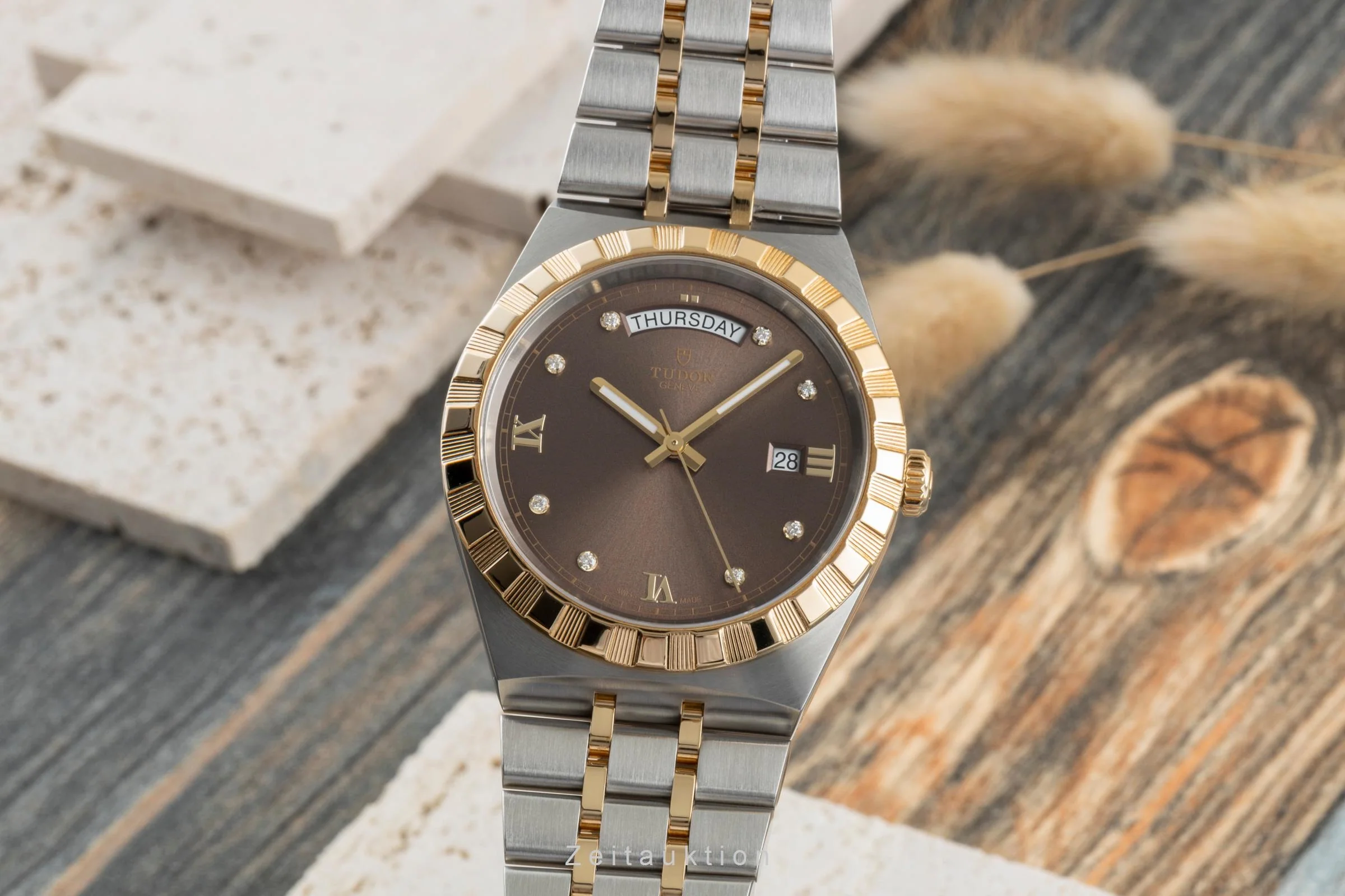 Tudor Royal steel / gold automatic men's watch M28603-0008 LP: 4960EUR  [2504656] - Image 2
