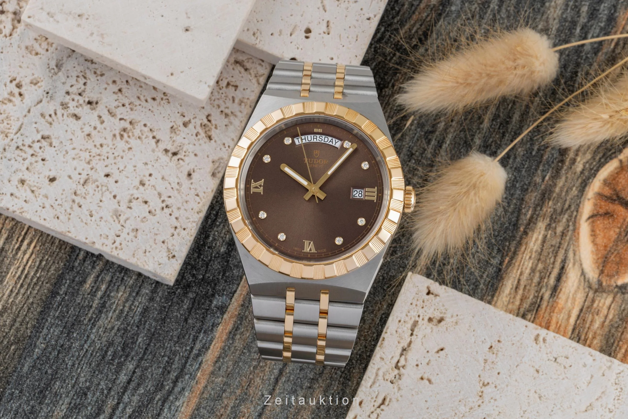 Tudor Royal steel / gold automatic men's watch M28603-0008 LP: 4960EUR  [2504656] - Image 4