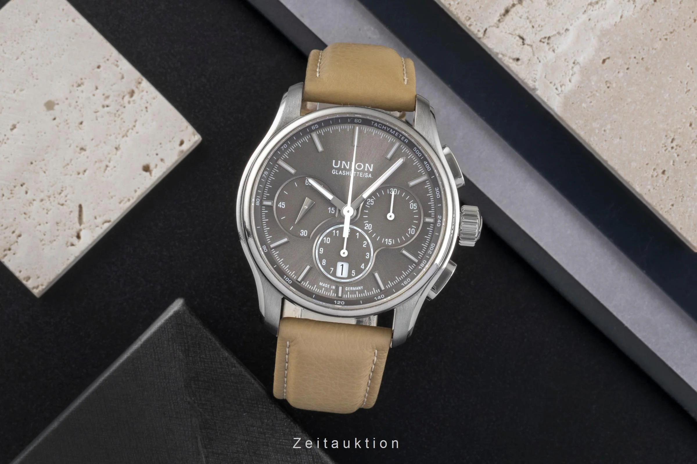 Union Glashütte Belisar chronograph titanium automatic men's watch D002.427.46.081.00  [2506158] - Image 4