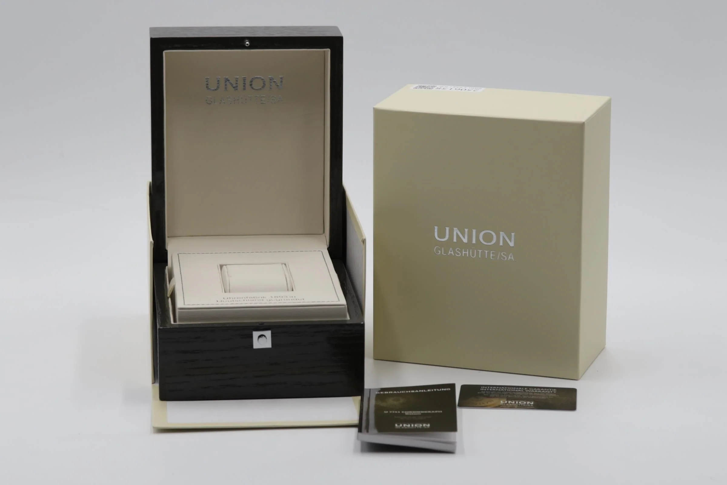 Union Glashütte Belisar chronograph titanium automatic men's watch D002.427.46.081.00  [2506158] - Image 9