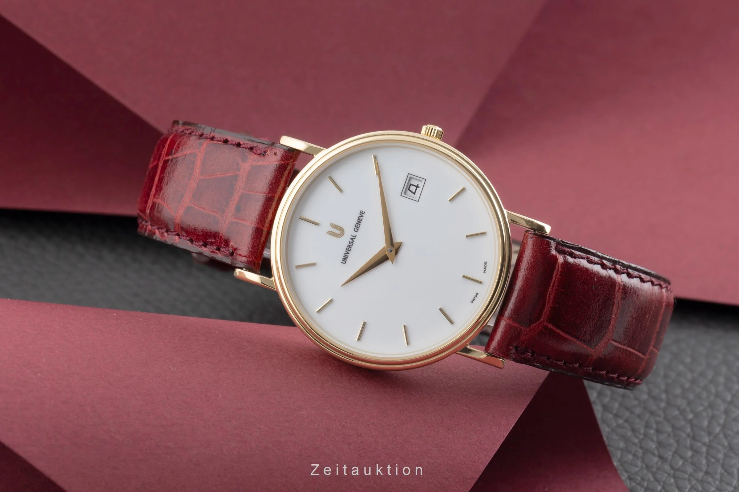 Universal Geneve 18 ct gold quartz men's watch 149.140-22  [2507531] - Image 3