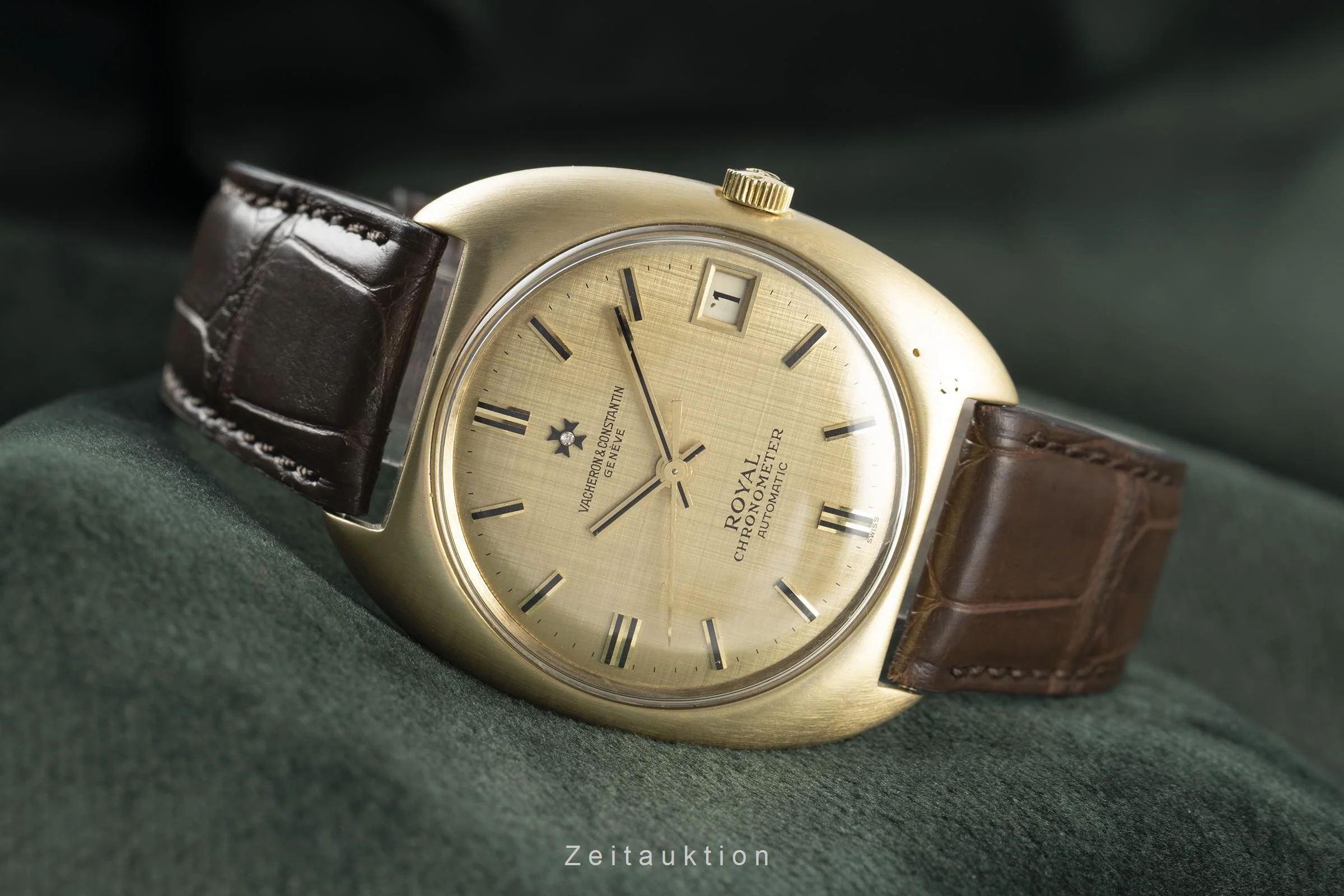 Vacheron & Constantin Chronometre Royal 18 ct gold automatic men's watch 7375 LP: 27800EUR  [2109343] - Image 2