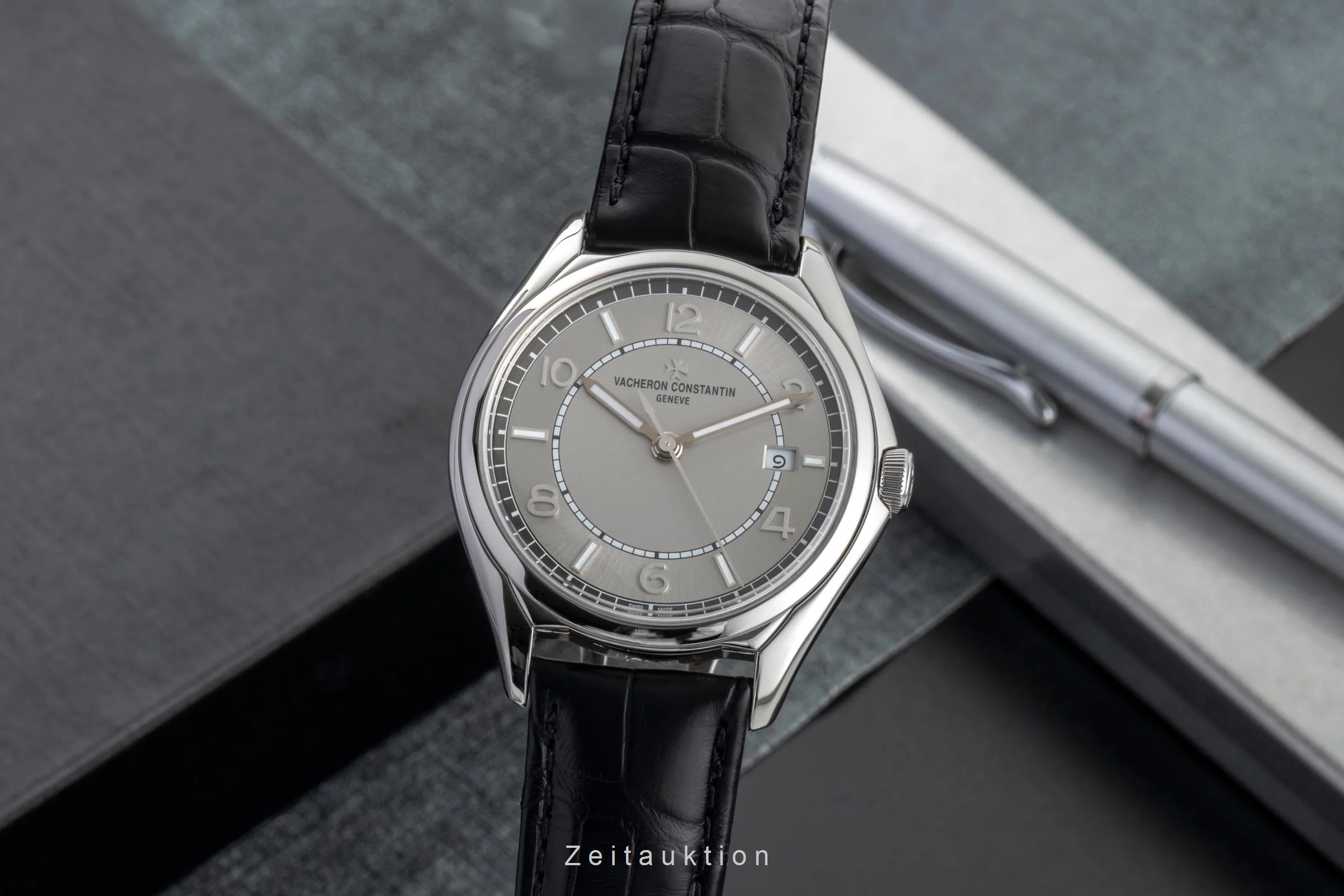Vacheron & Constantin Fiftysix steel automatic men's watch 4600E/000A-B442 LP: 14200EUR  [2600556] - Image 2