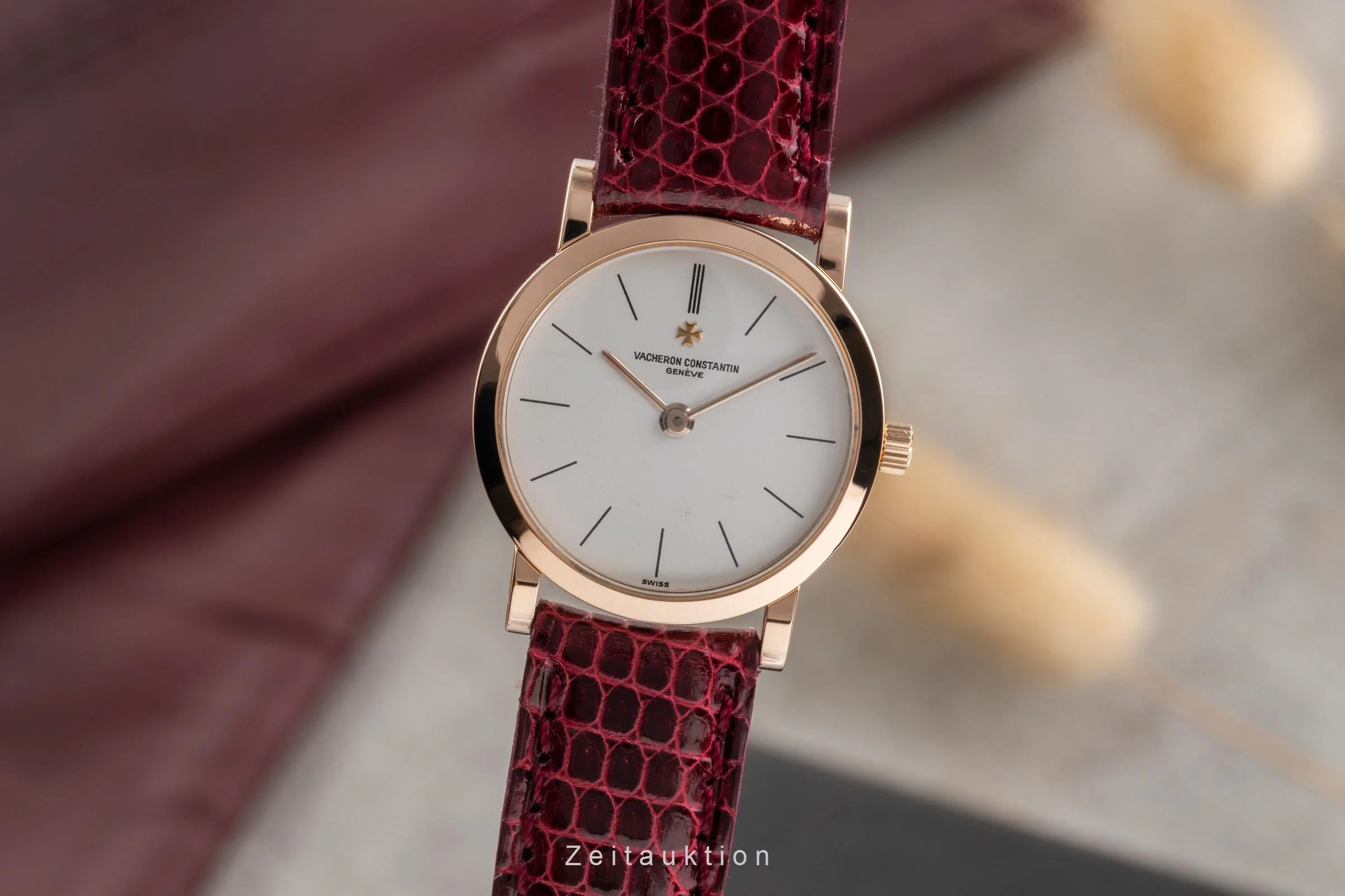 Vacheron & Constantin Patrimony 18 ct gold quartz women's watch 27093  [2502806] - Image 2