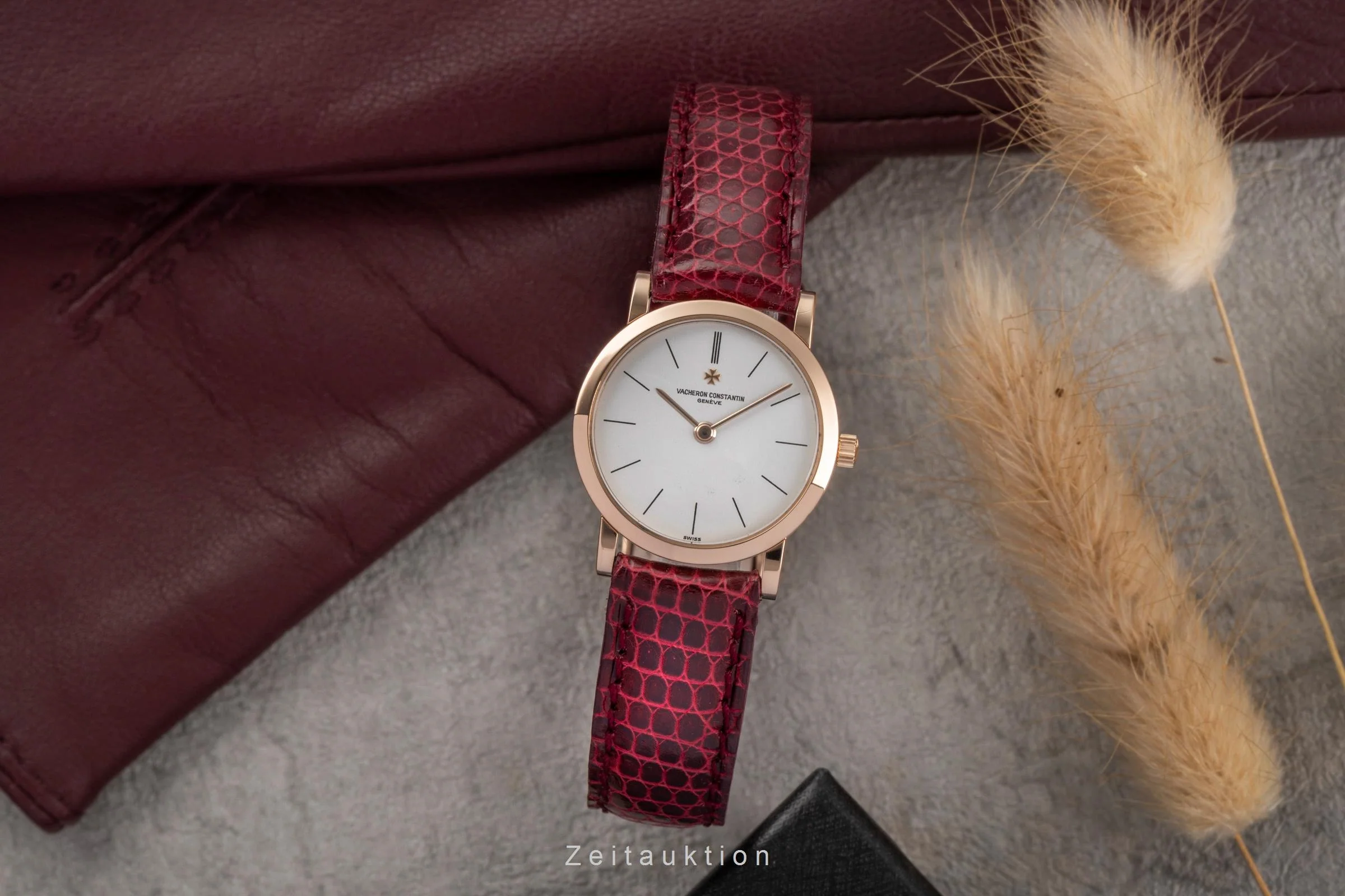 Vacheron & Constantin Patrimony 18 ct gold quartz women's watch 27093  [2502806] - Image 4
