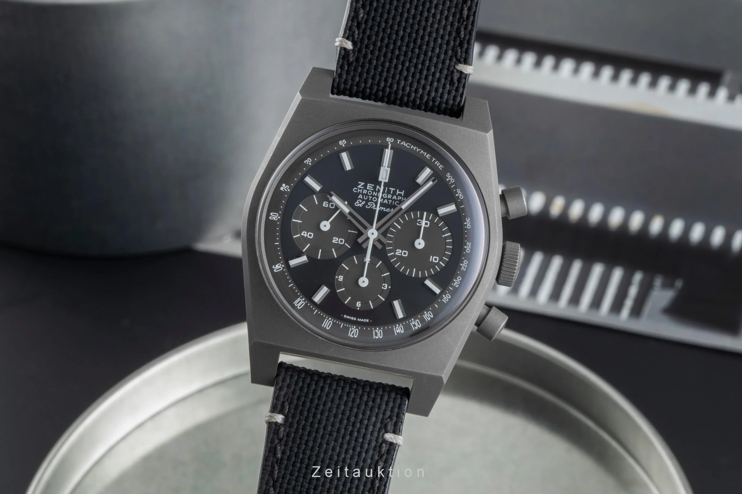 Zenith Chronomaster chronograph titanium automatic men's watch 97.T384.4061/21.C822 LP: 9800EUR  [2505488] - Image 2