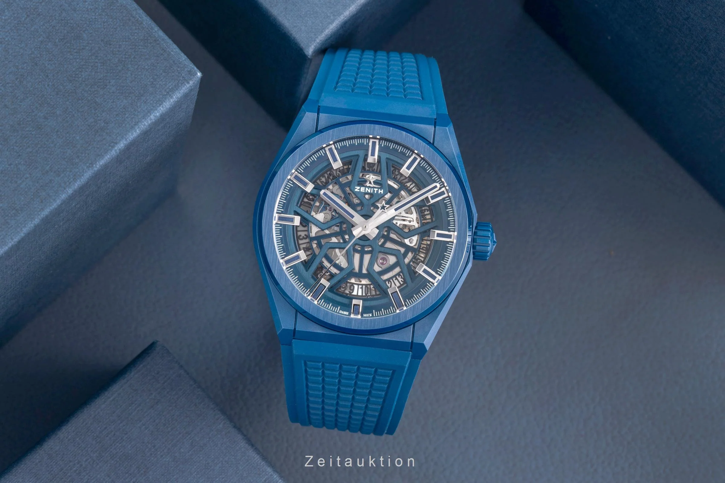 Zenith Defy ceramic automatic men's watch 49.9003.670/51.R793	  [2504213] - Image 4