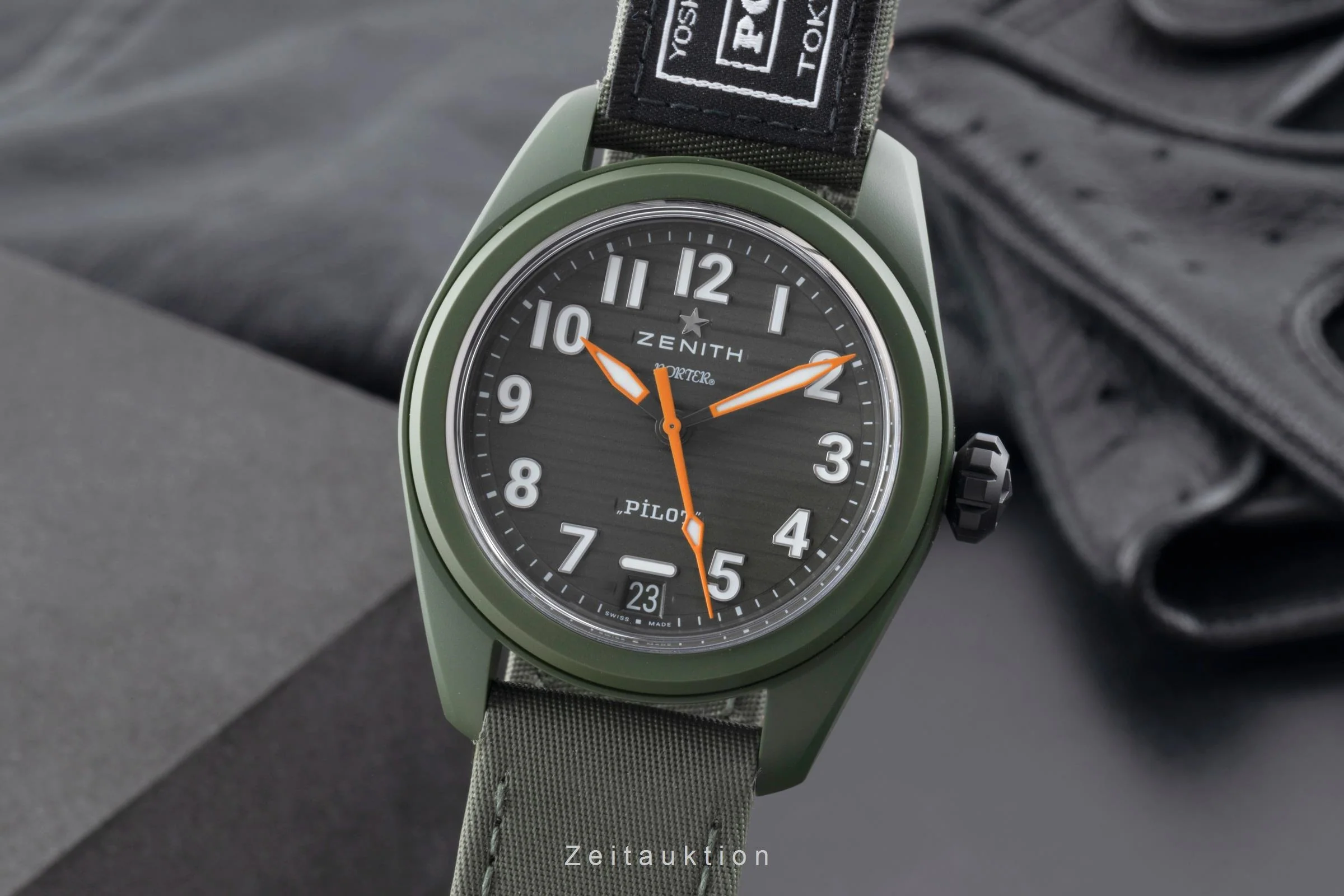 Zenith Pilot ceramic automatic men's watch 49.4001.3620/63.I001 LP: 12000EUR Limited  [2504677] - Image 2
