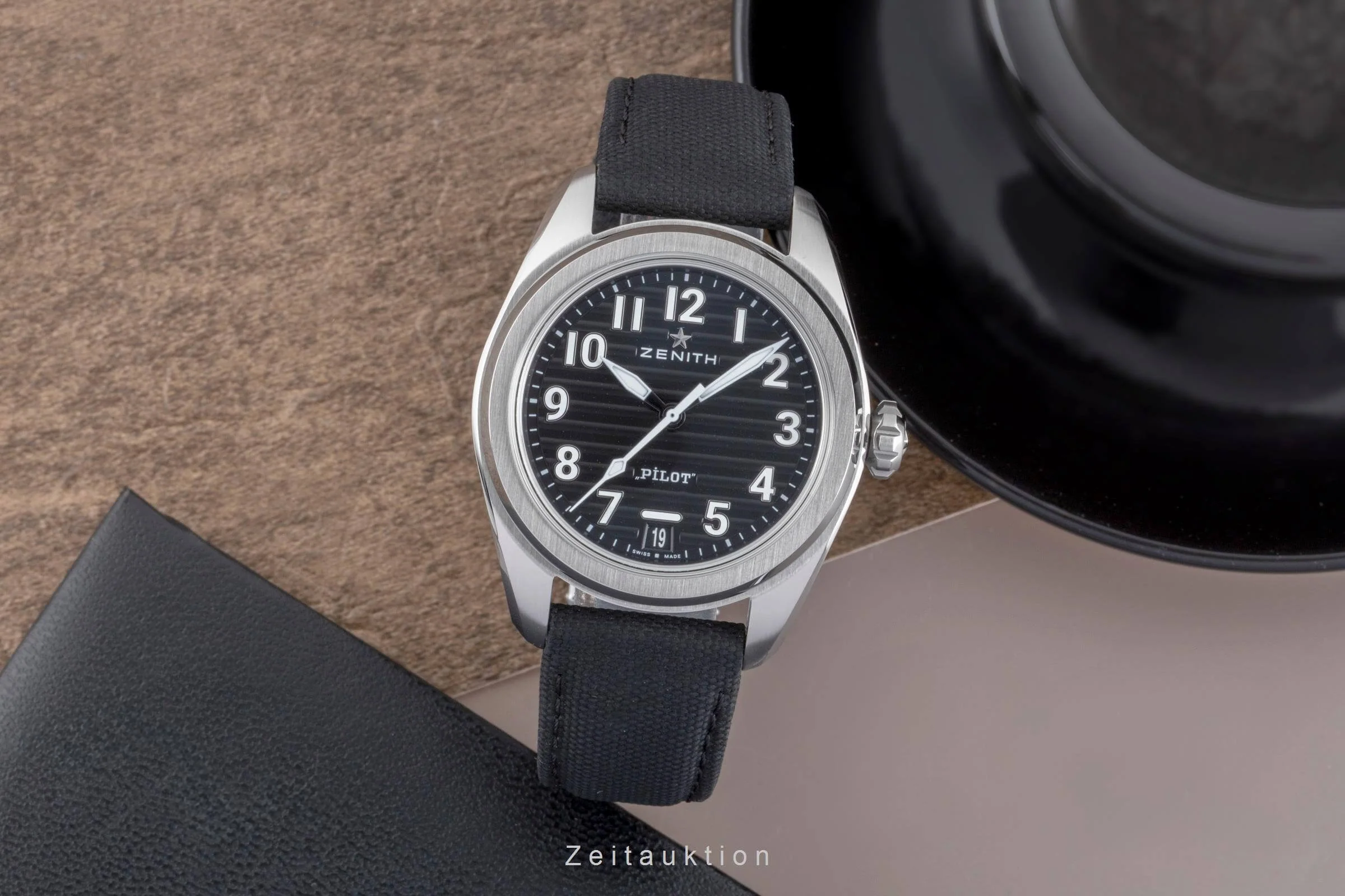 Zenith Pilot steel automatic men's watch 03.4000.3620/21.I001 LP: 8100EUR  [2502498] - Image 4